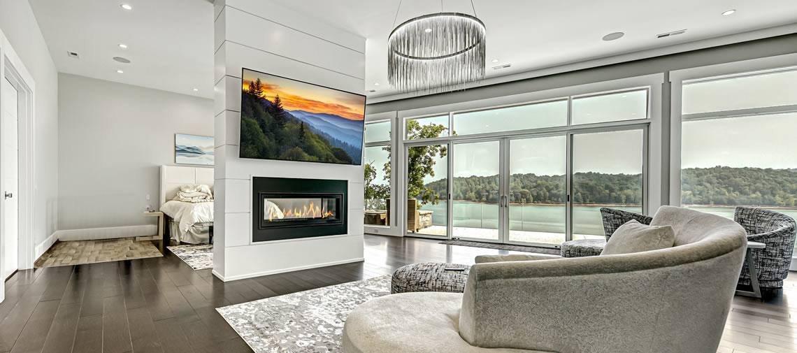 Staging Your Lake Home