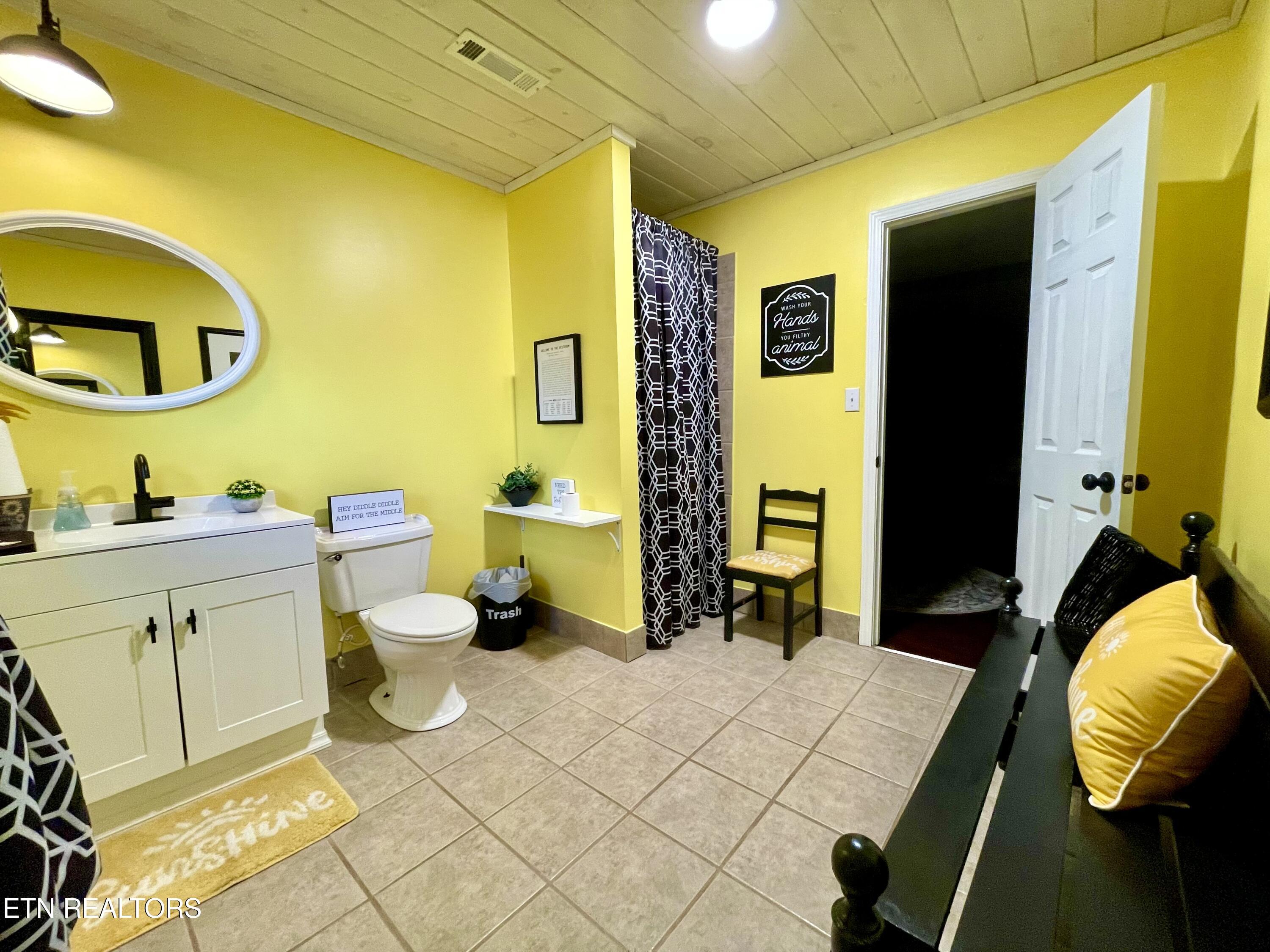 3415 Lakeshore Church Rd, Louisville, TN - Fort Loudoun and Tellico Lake Real Estate - Image# 38
