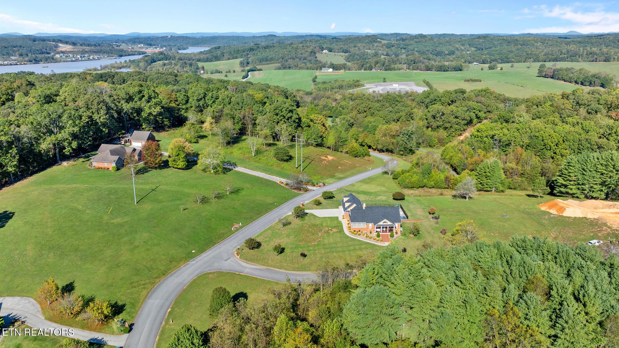 111 & 121 Riesling Court, Loudon, TN - Fort Loudoun and Tellico Lake Real Estate - Image# 47