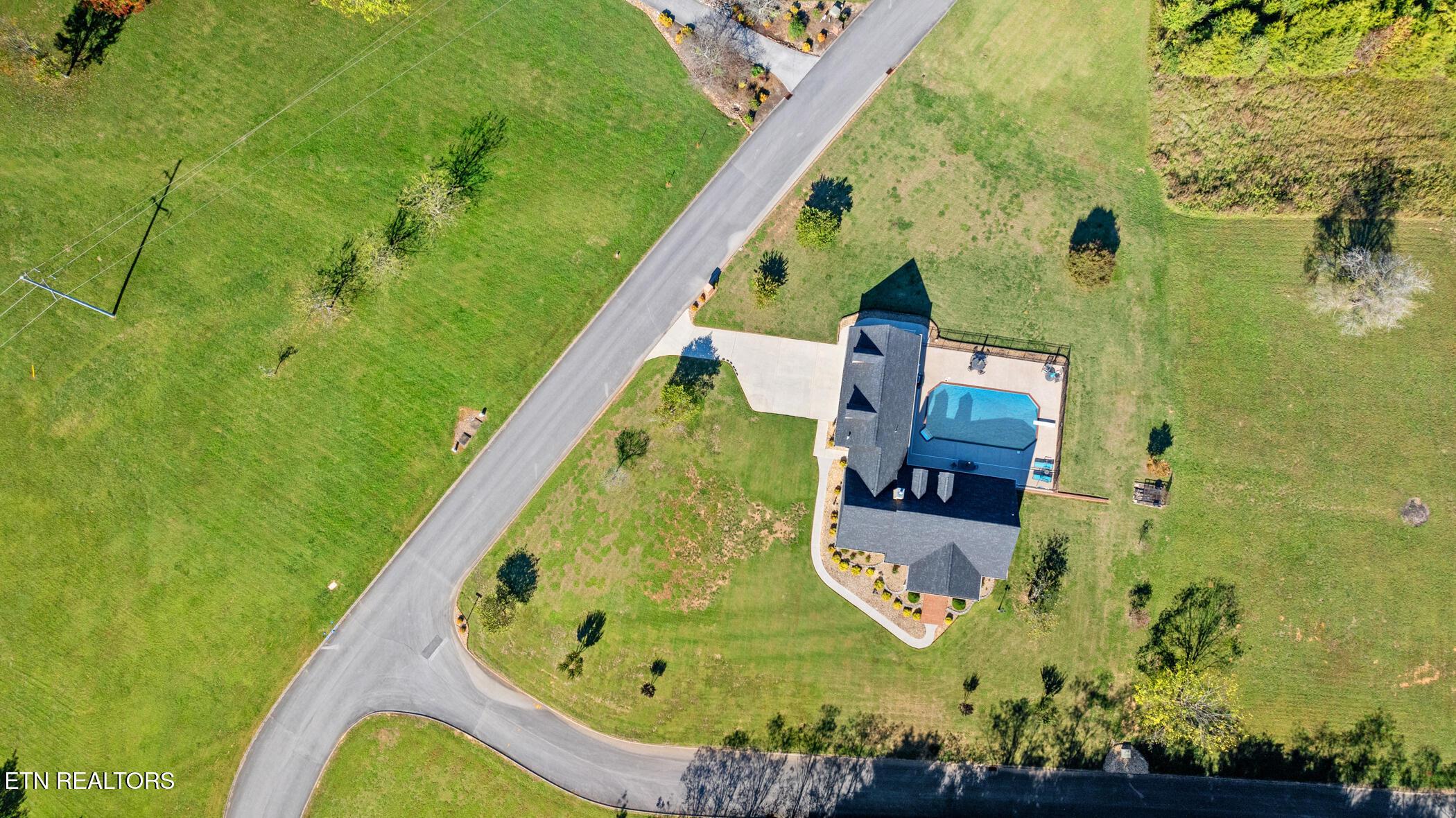 111 & 121 Riesling Court, Loudon, TN - Fort Loudoun and Tellico Lake Real Estate - Image# 46
