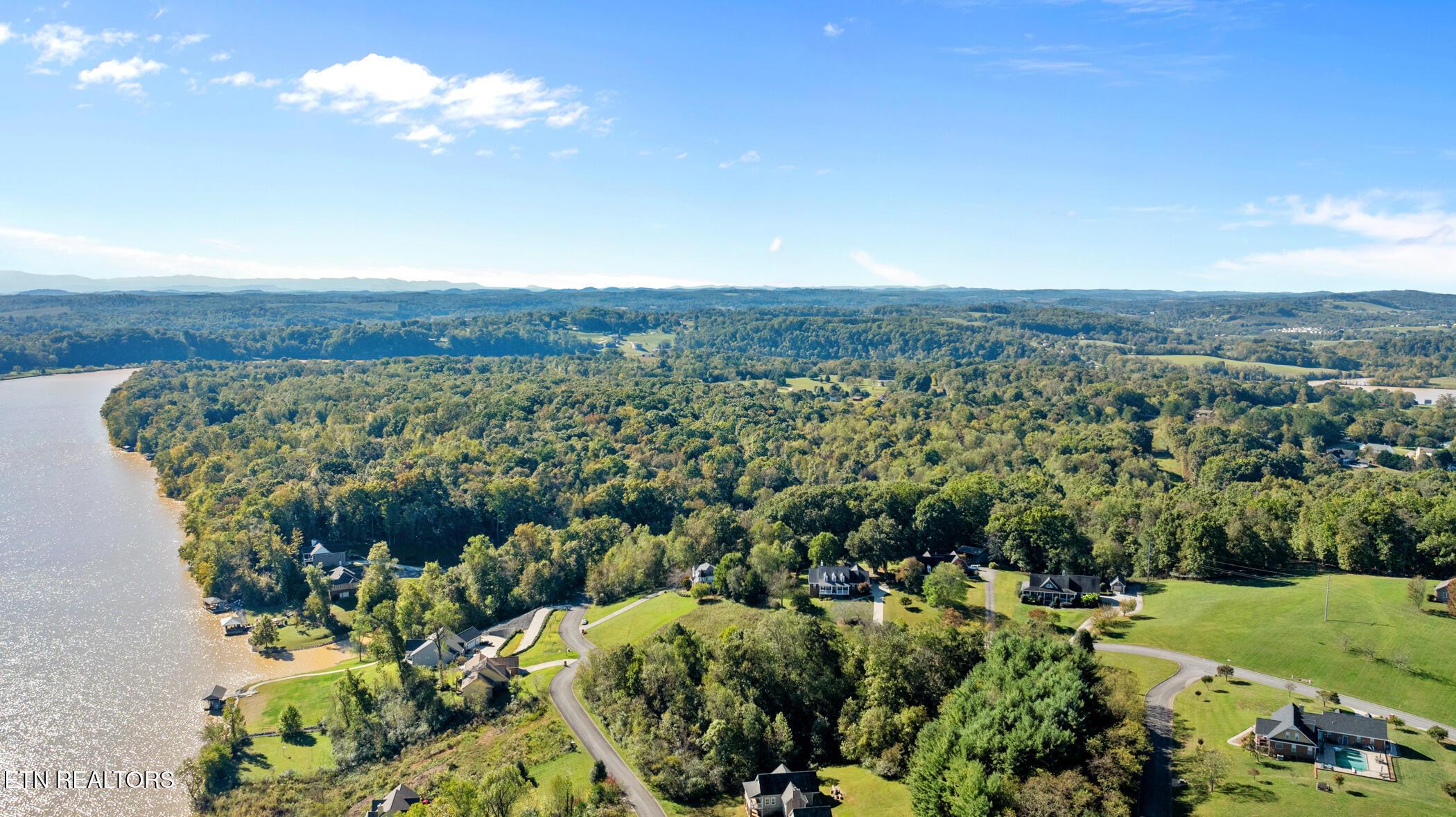 111 & 121 Riesling Court, Loudon, TN - Fort Loudoun and Tellico Lake Real Estate - Image# 49