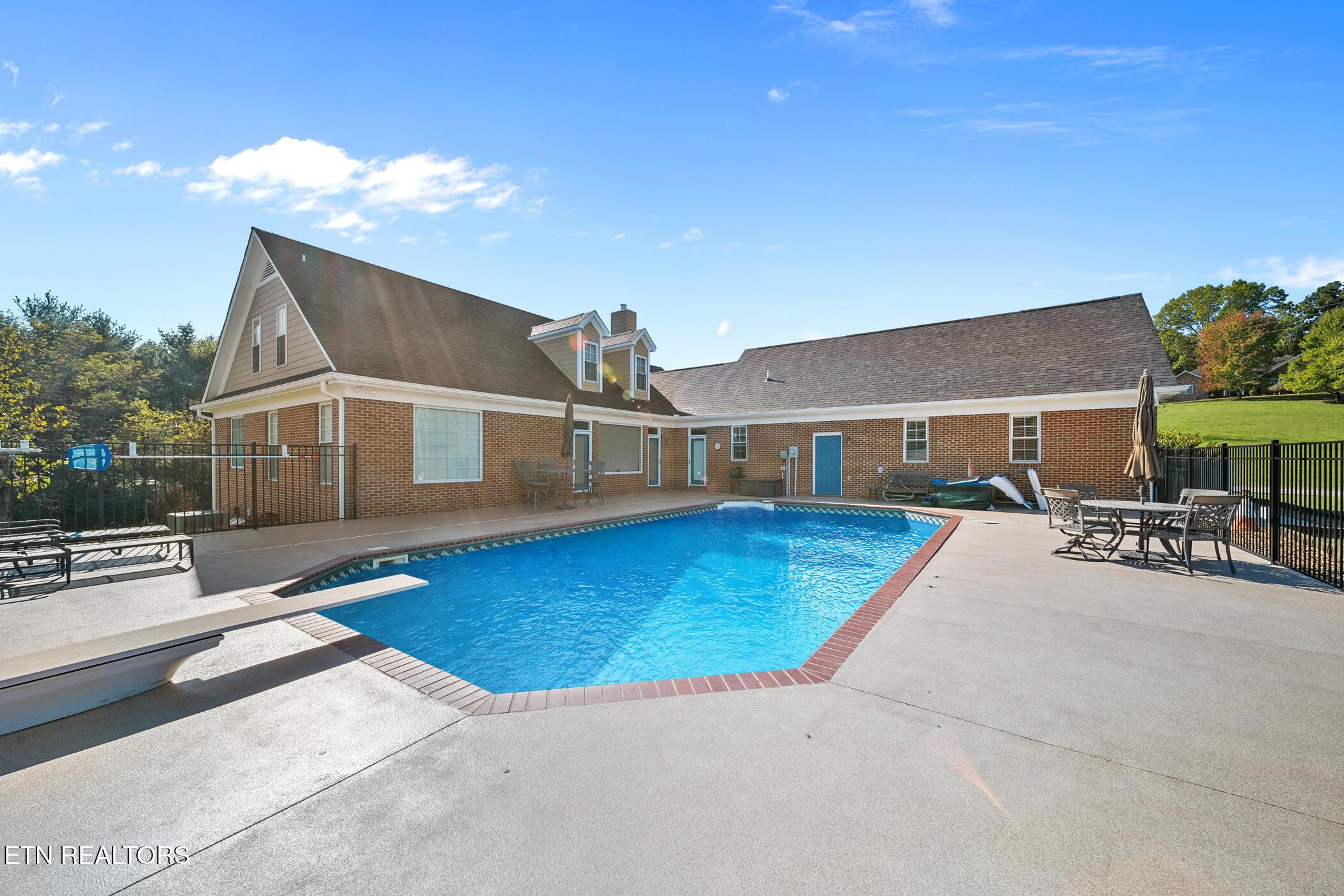 111 & 121 Riesling Court, Loudon, TN - Fort Loudoun and Tellico Lake Real Estate - Image# 41