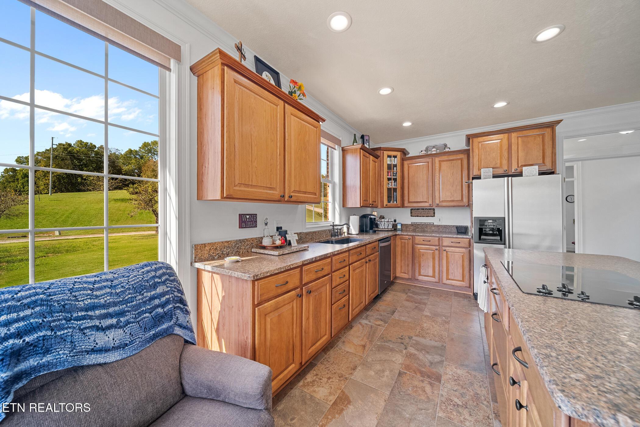 111 & 121 Riesling Court, Loudon, TN - Fort Loudoun and Tellico Lake Real Estate - Image# 17