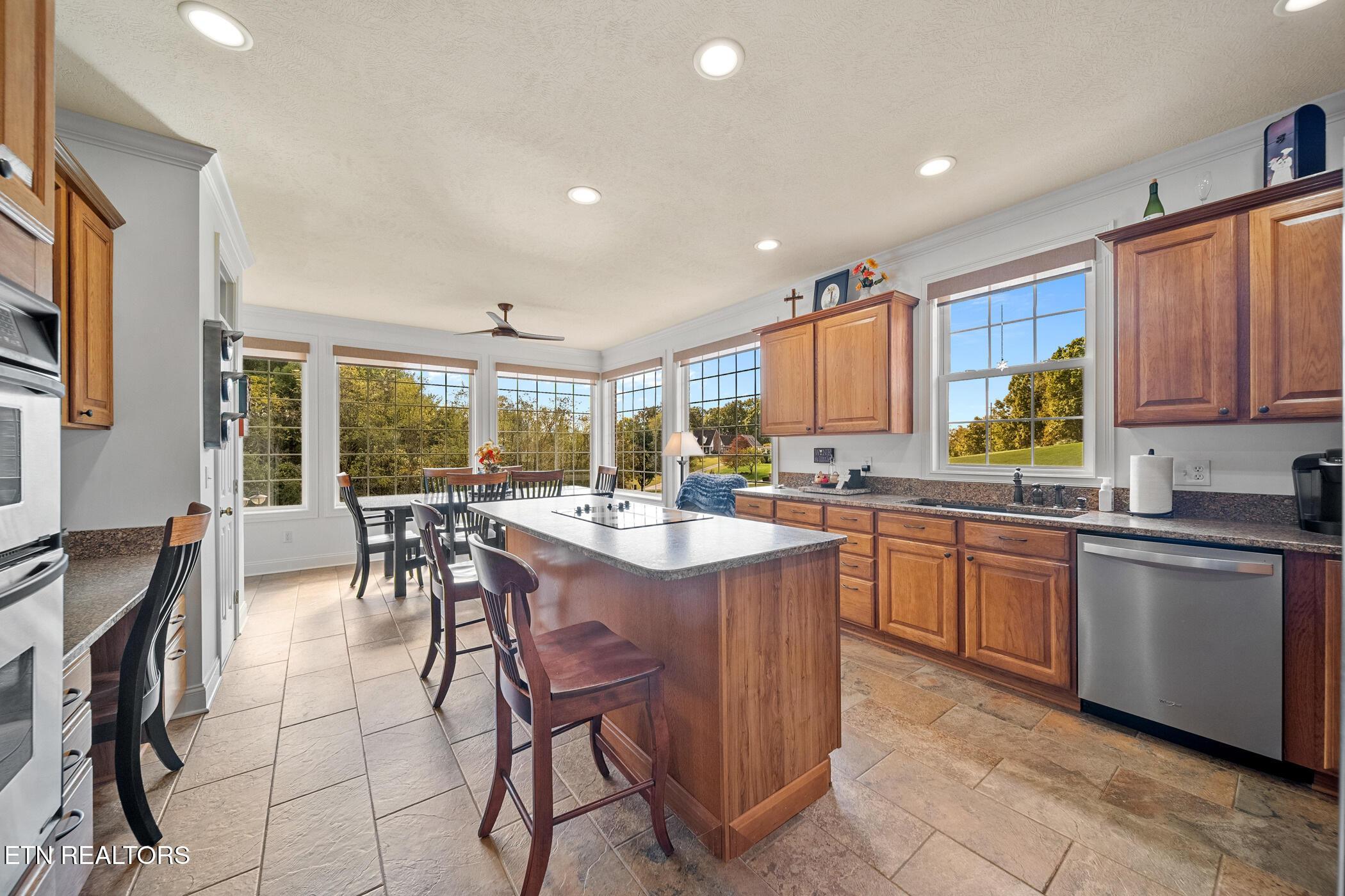 111 & 121 Riesling Court, Loudon, TN - Fort Loudoun and Tellico Lake Real Estate - Image# 19