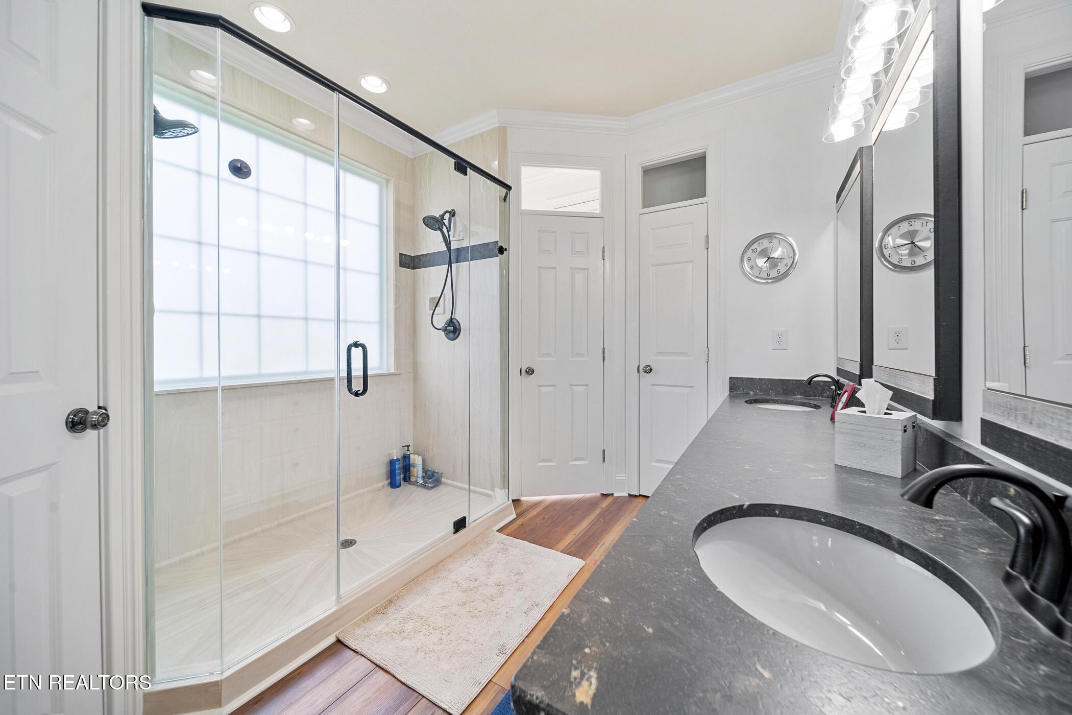111 & 121 Riesling Court, Loudon, TN - Fort Loudoun and Tellico Lake Real Estate - Image# 28