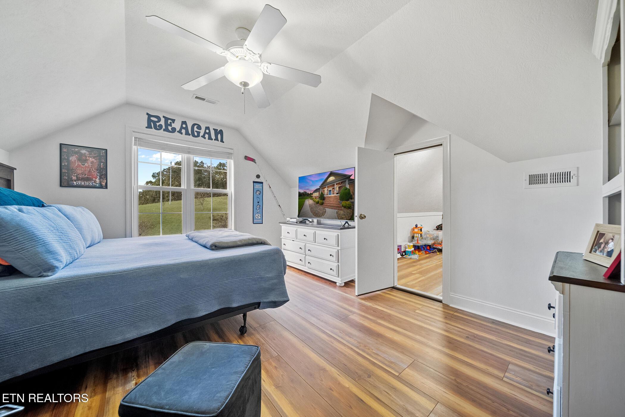 111 & 121 Riesling Court, Loudon, TN - Fort Loudoun and Tellico Lake Real Estate - Image# 35