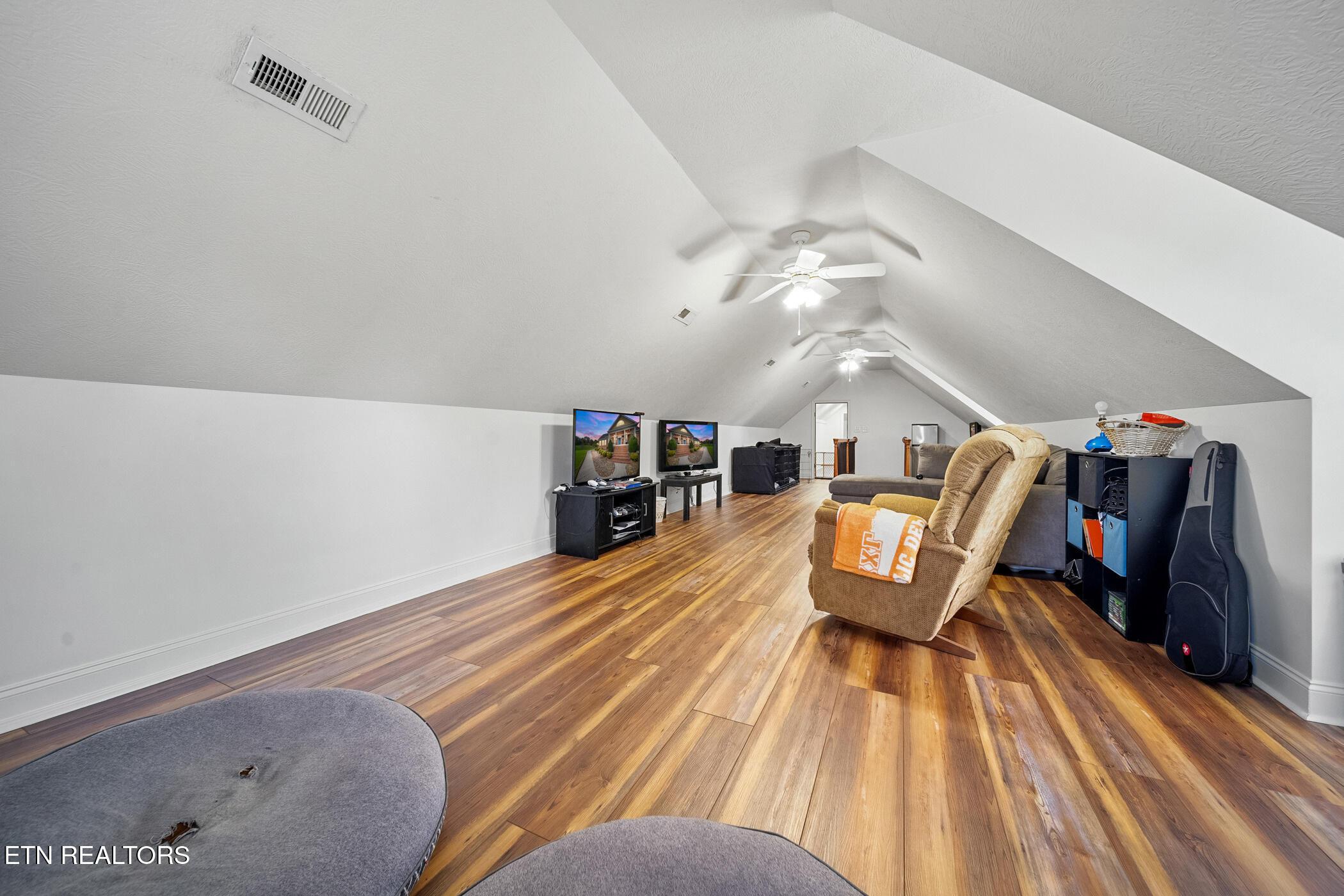 111 & 121 Riesling Court, Loudon, TN - Fort Loudoun and Tellico Lake Real Estate - Image# 39
