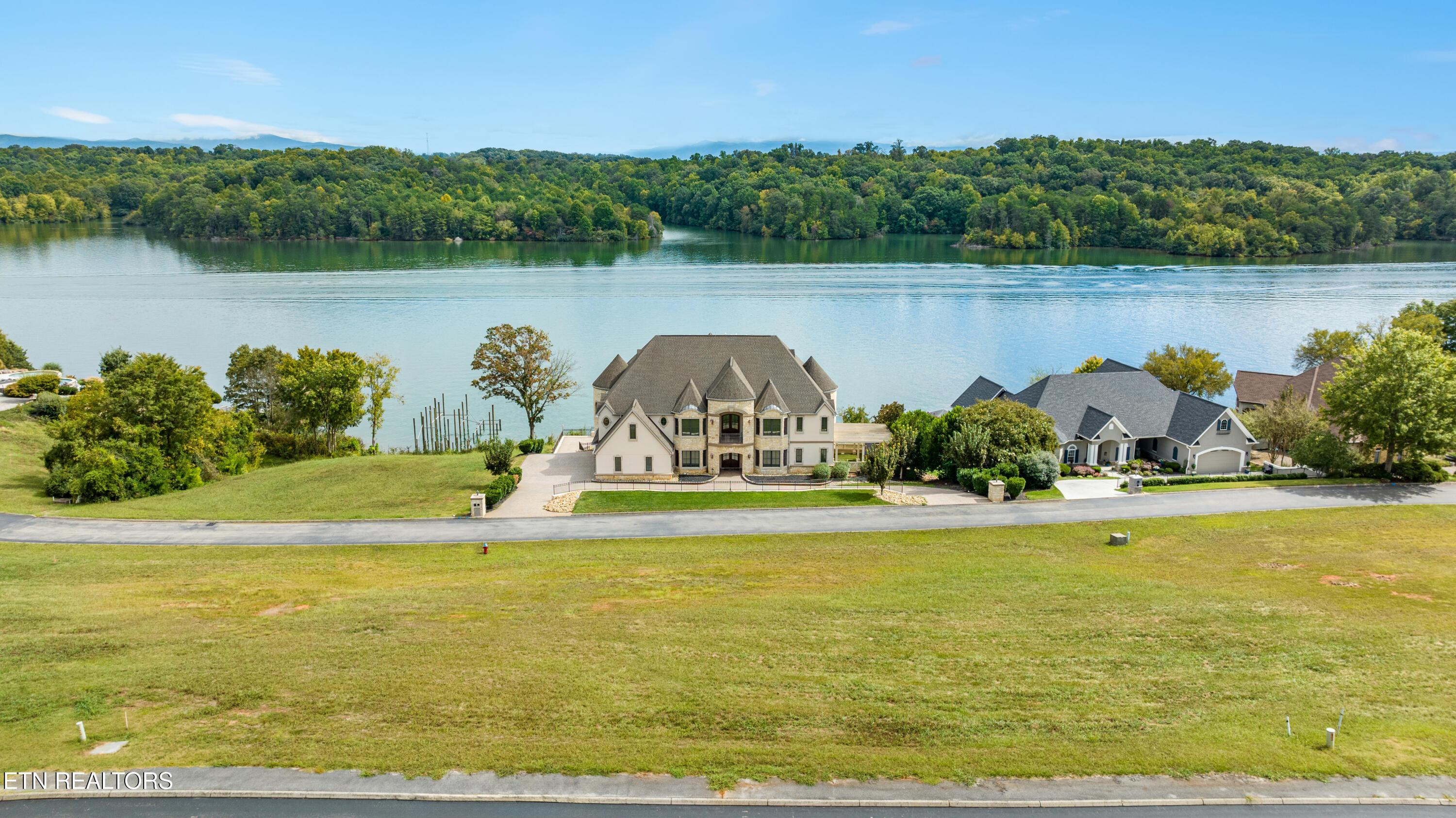 130 Starling Drive, Vonore, TN - Fort Loudoun and Tellico Lake Real Estate - Image# 3