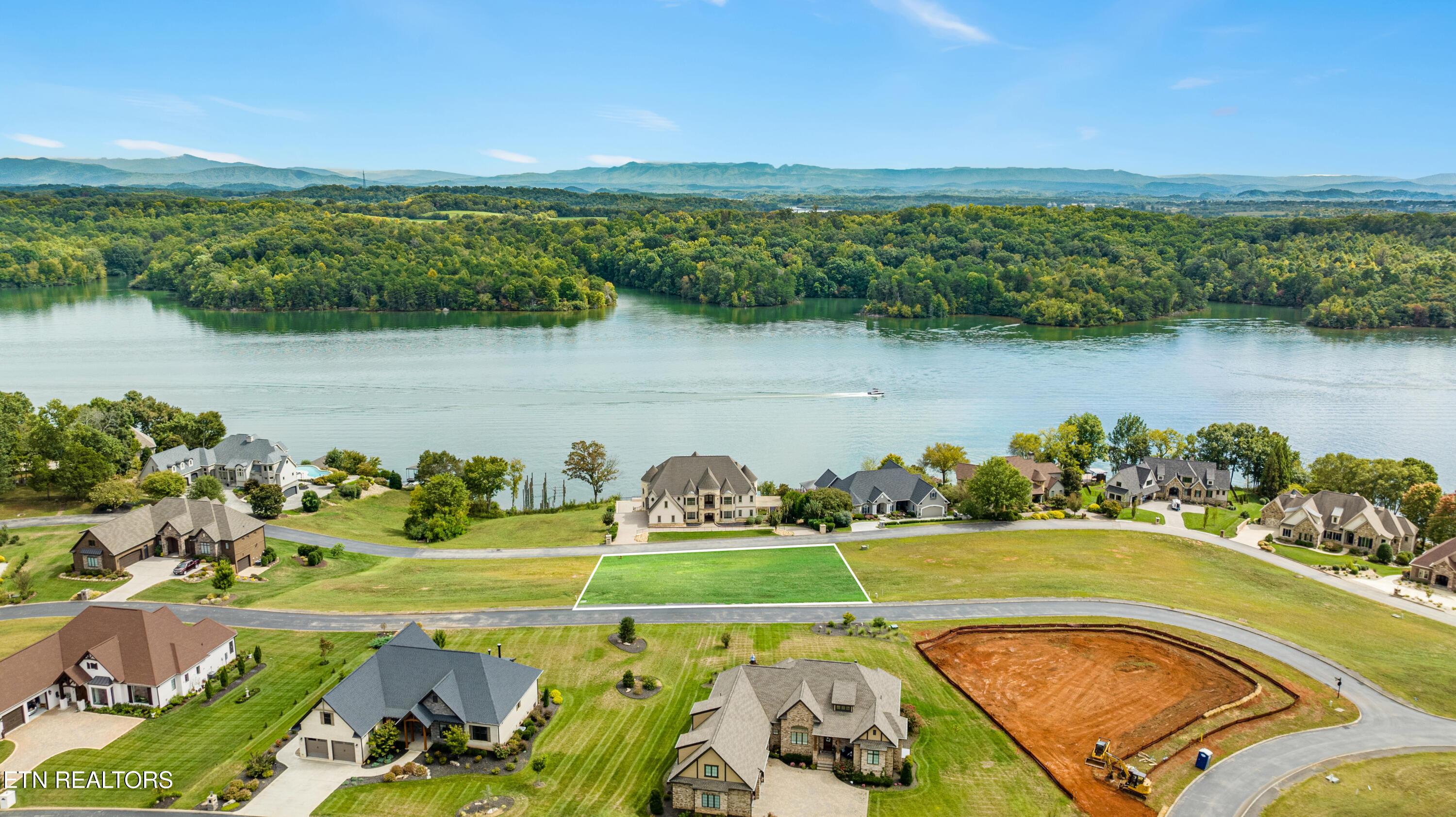 130 Starling Drive, Vonore, TN - Fort Loudoun and Tellico Lake Real Estate - Image# 4