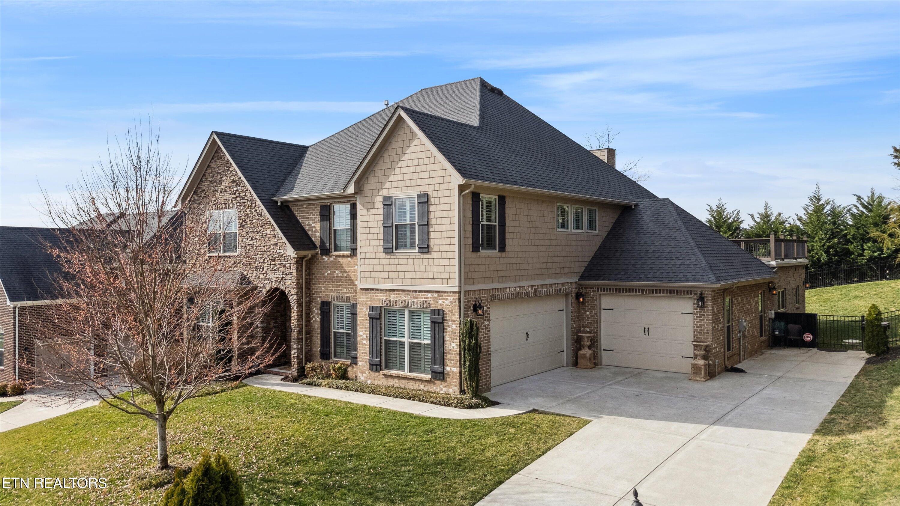 1614 Charlottesville Blvd, Knoxville, TN - Fort Loudoun and Tellico Lake Real Estate - Image# 2