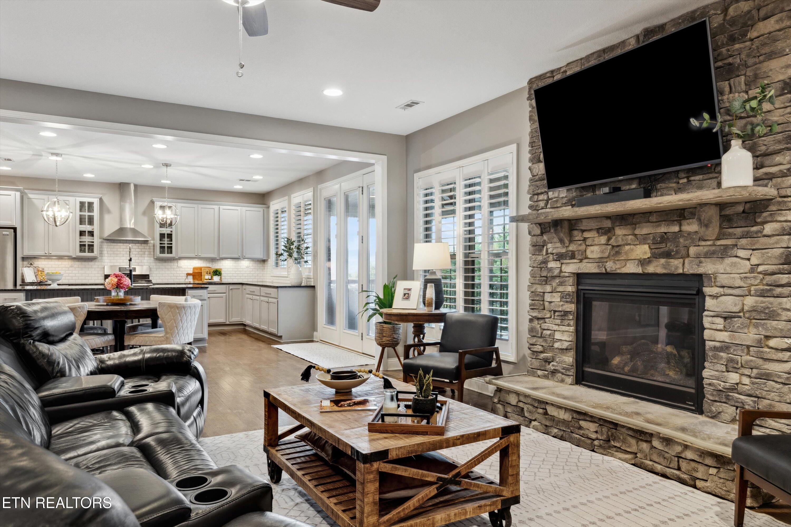 1614 Charlottesville Blvd, Knoxville, TN - Fort Loudoun and Tellico Lake Real Estate - Image# 16