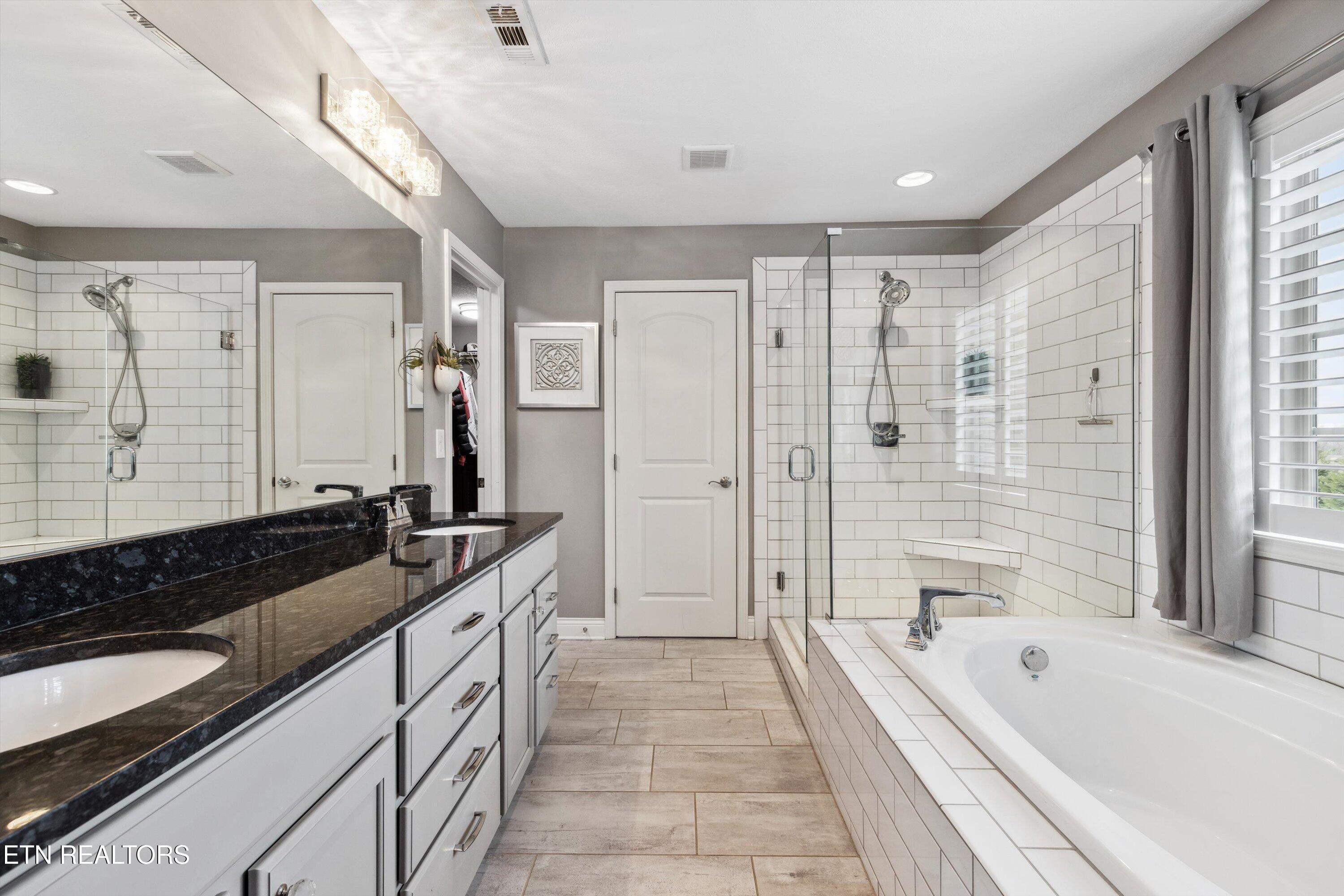 1614 Charlottesville Blvd, Knoxville, TN - Fort Loudoun and Tellico Lake Real Estate - Image# 32