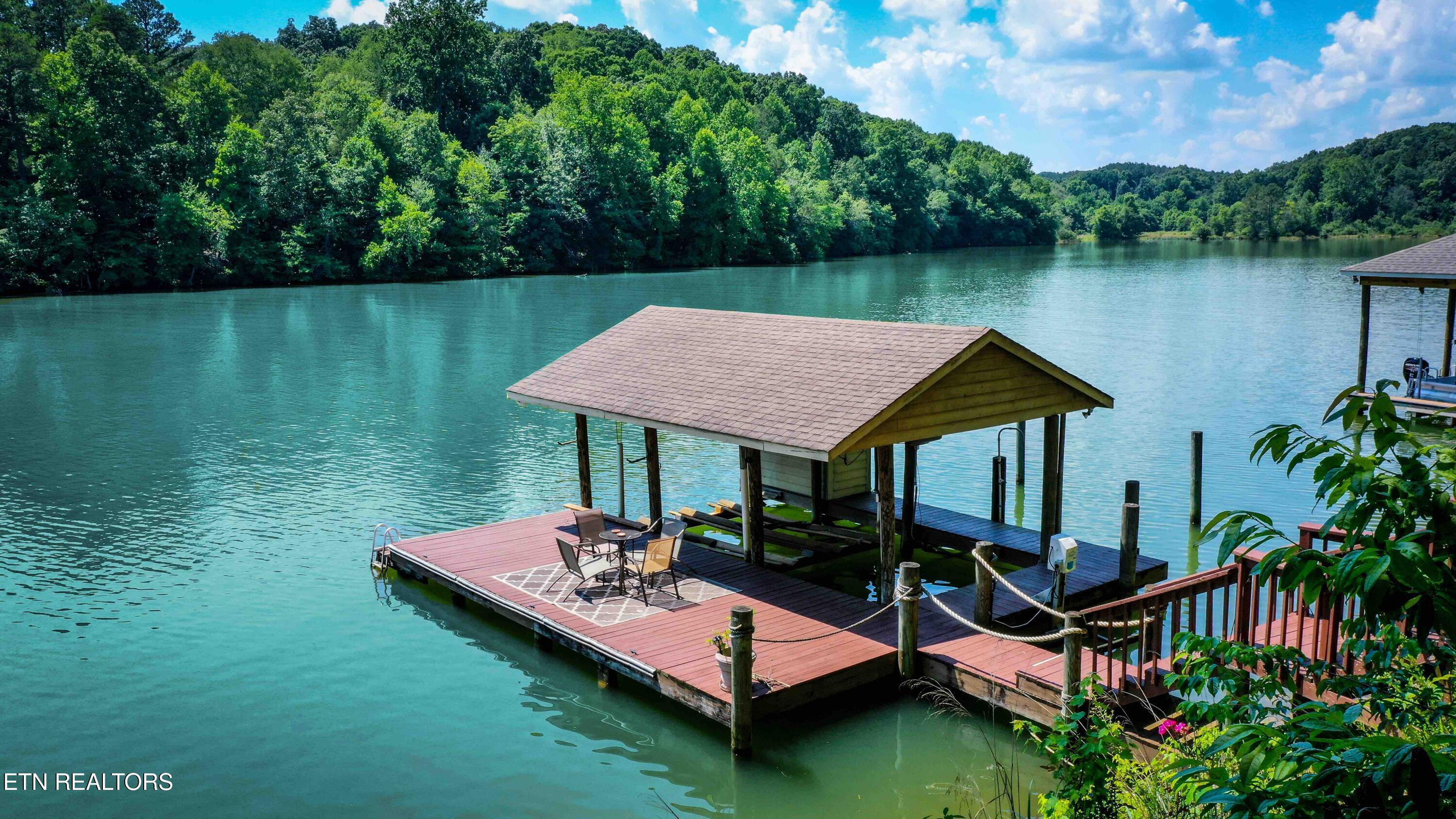 180 Oonoga Way, Loudon, TN - Fort Loudoun and Tellico Lake Real Estate - Image# 2
