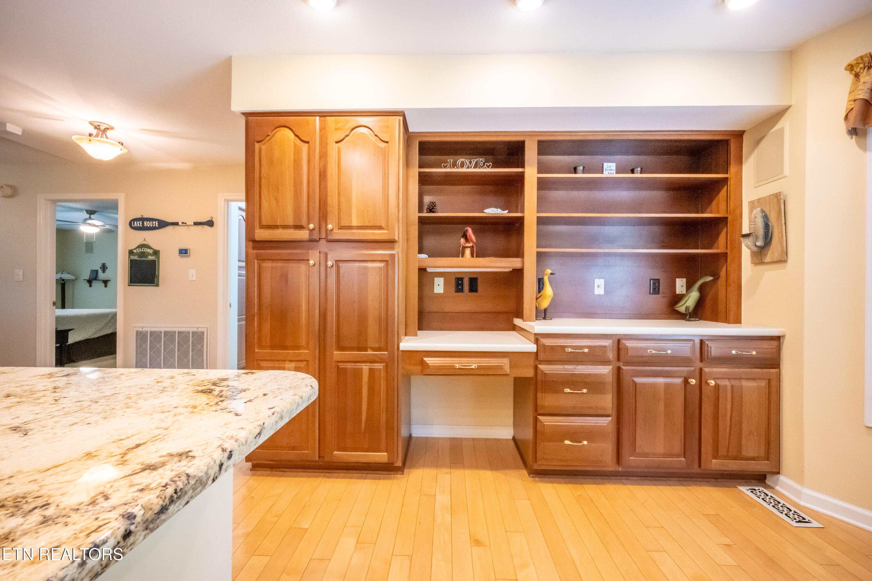 180 Oonoga Way, Loudon, TN - Fort Loudoun and Tellico Lake Real Estate - Image# 9