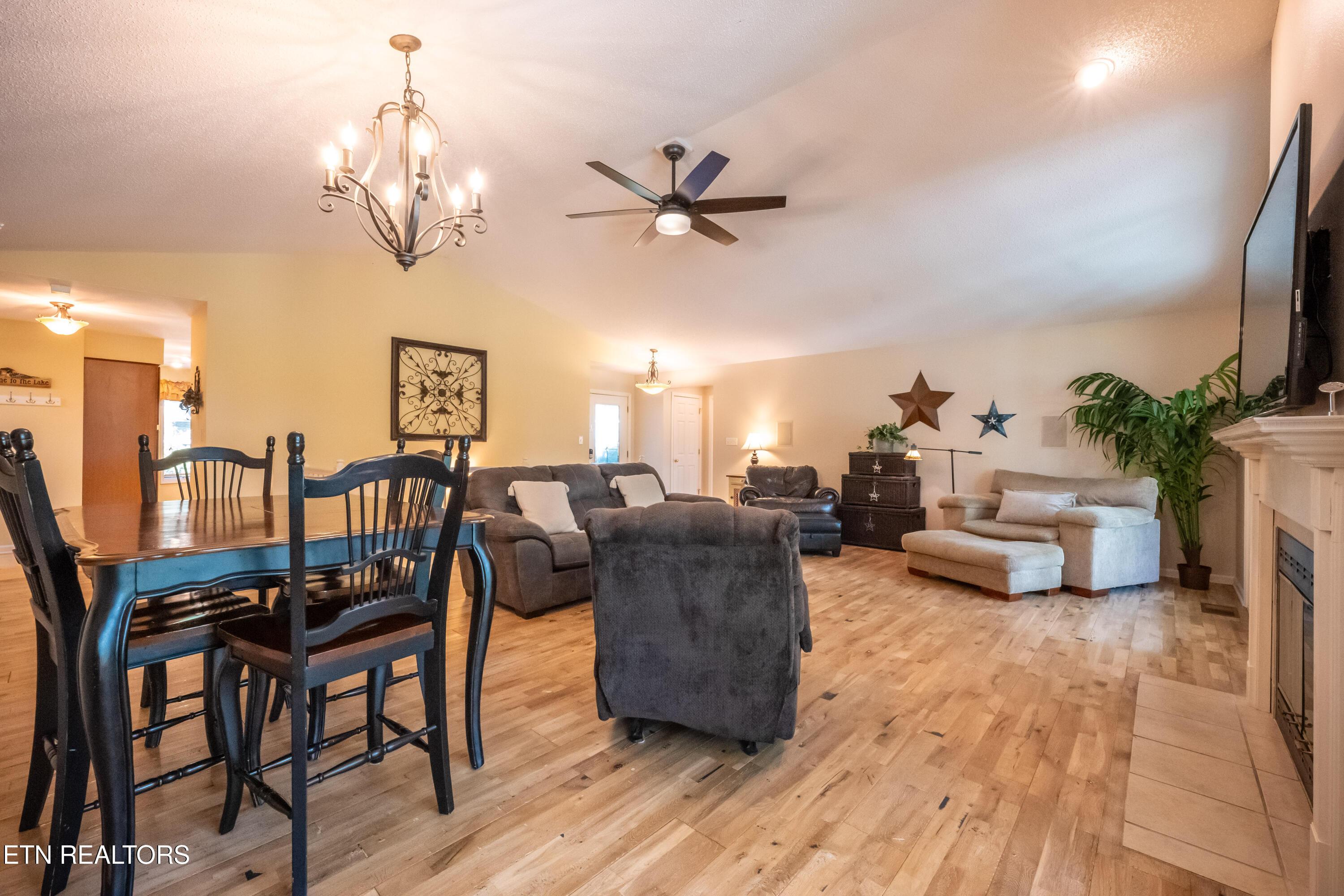 180 Oonoga Way, Loudon, TN - Fort Loudoun and Tellico Lake Real Estate - Image# 4