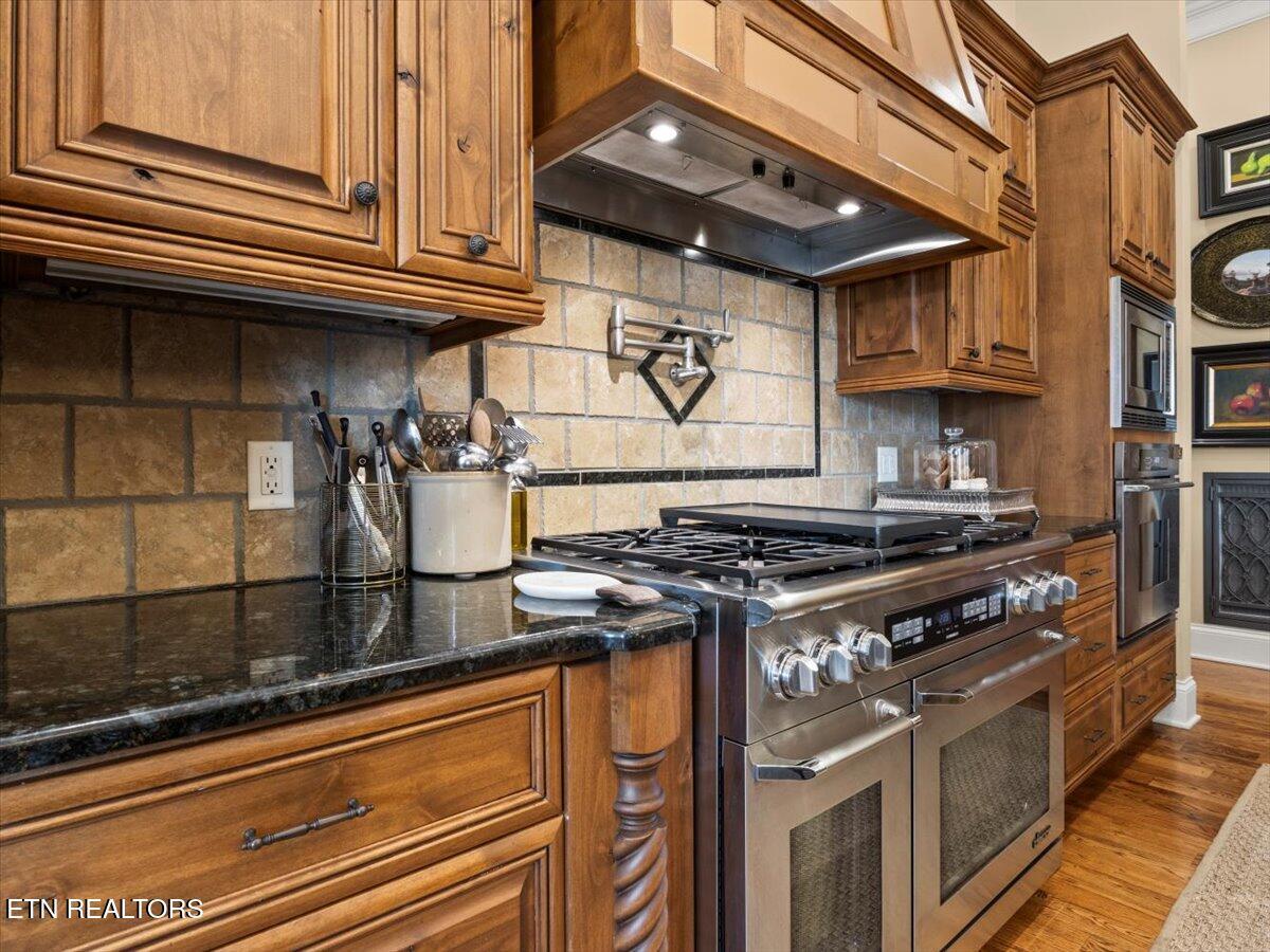 3755 Promontory Point, Louisville, TN - Fort Loudoun and Tellico Lake Real Estate - Image# 14