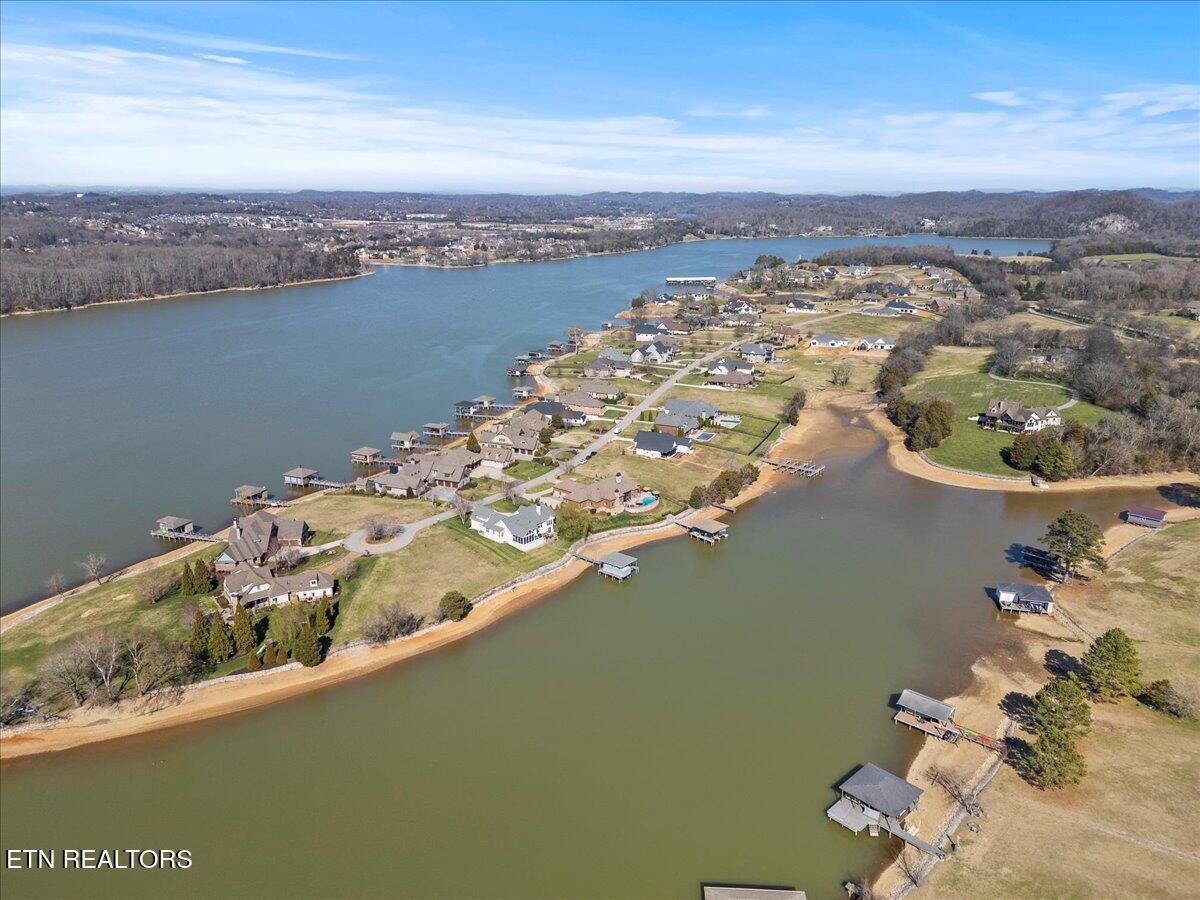 3755 Promontory Point, Louisville, TN - Fort Loudoun and Tellico Lake Real Estate - Image# 49