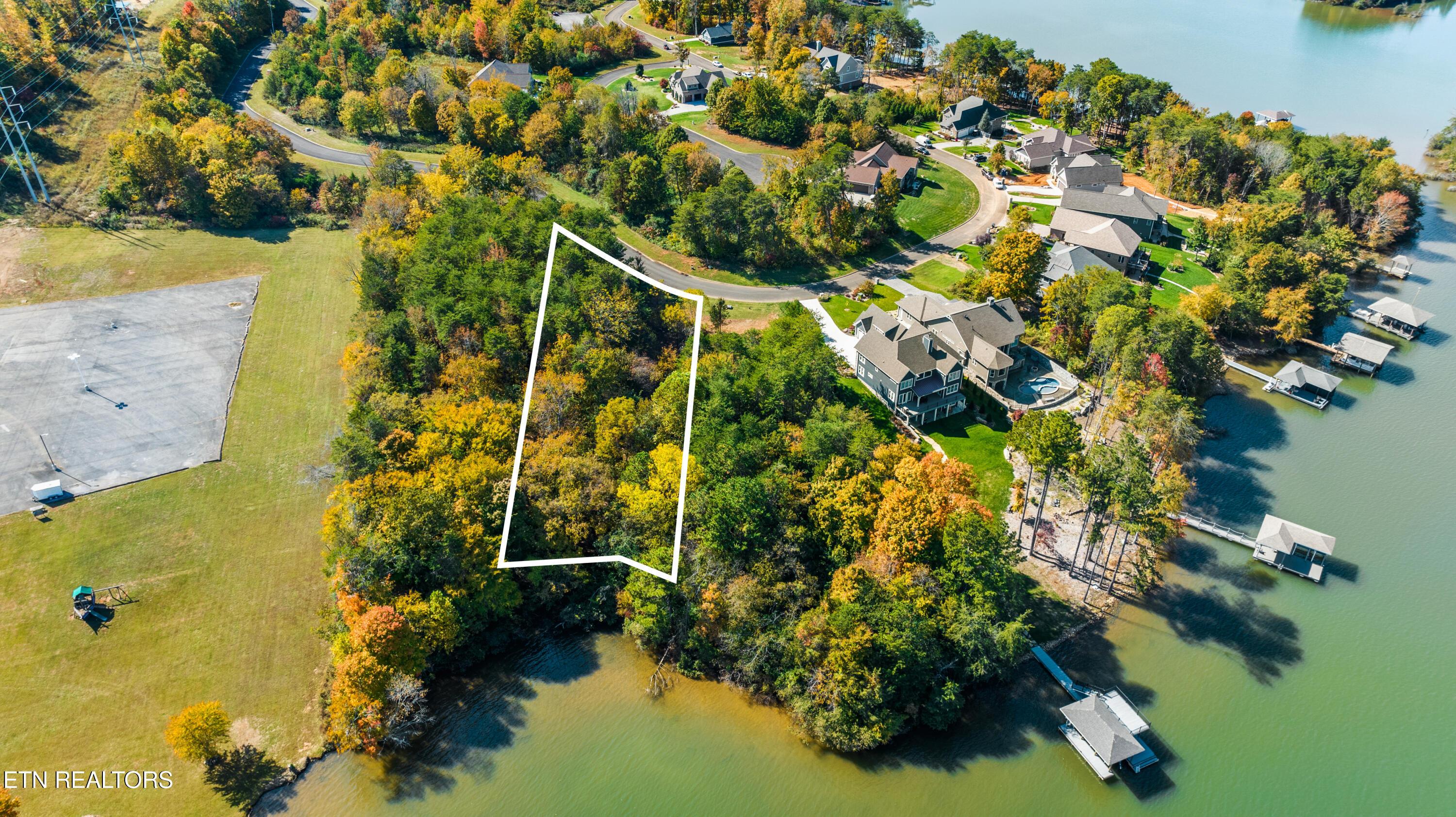 L-104 Falcon Tr, Vonore, TN - Fort Loudoun and Tellico Lake Real Estate - Image# 2