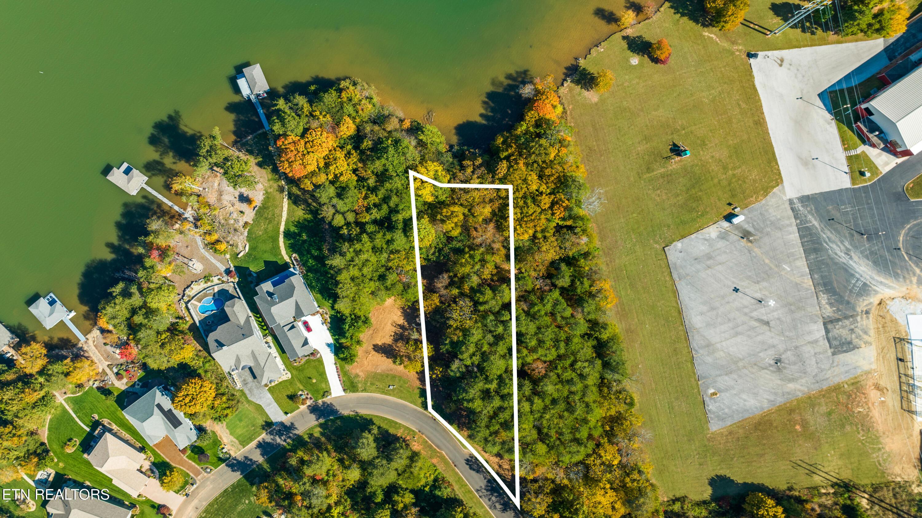 L-104 Falcon Tr, Vonore, TN - Fort Loudoun and Tellico Lake Real Estate - Image# 6