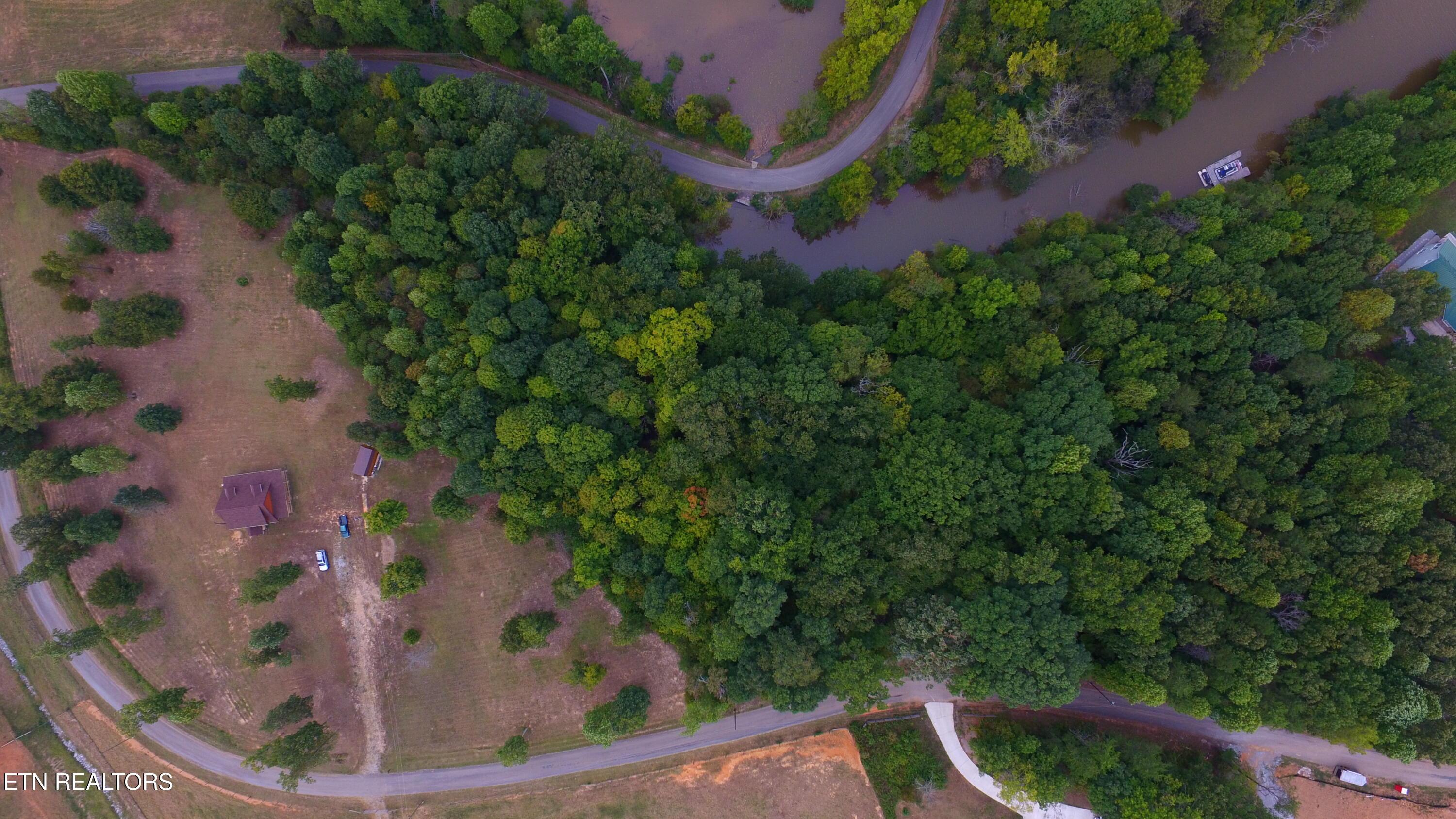 Bat Creek Shores Lane, Vonore, TN - Fort Loudoun and Tellico Lake Real Estate - Image# 3