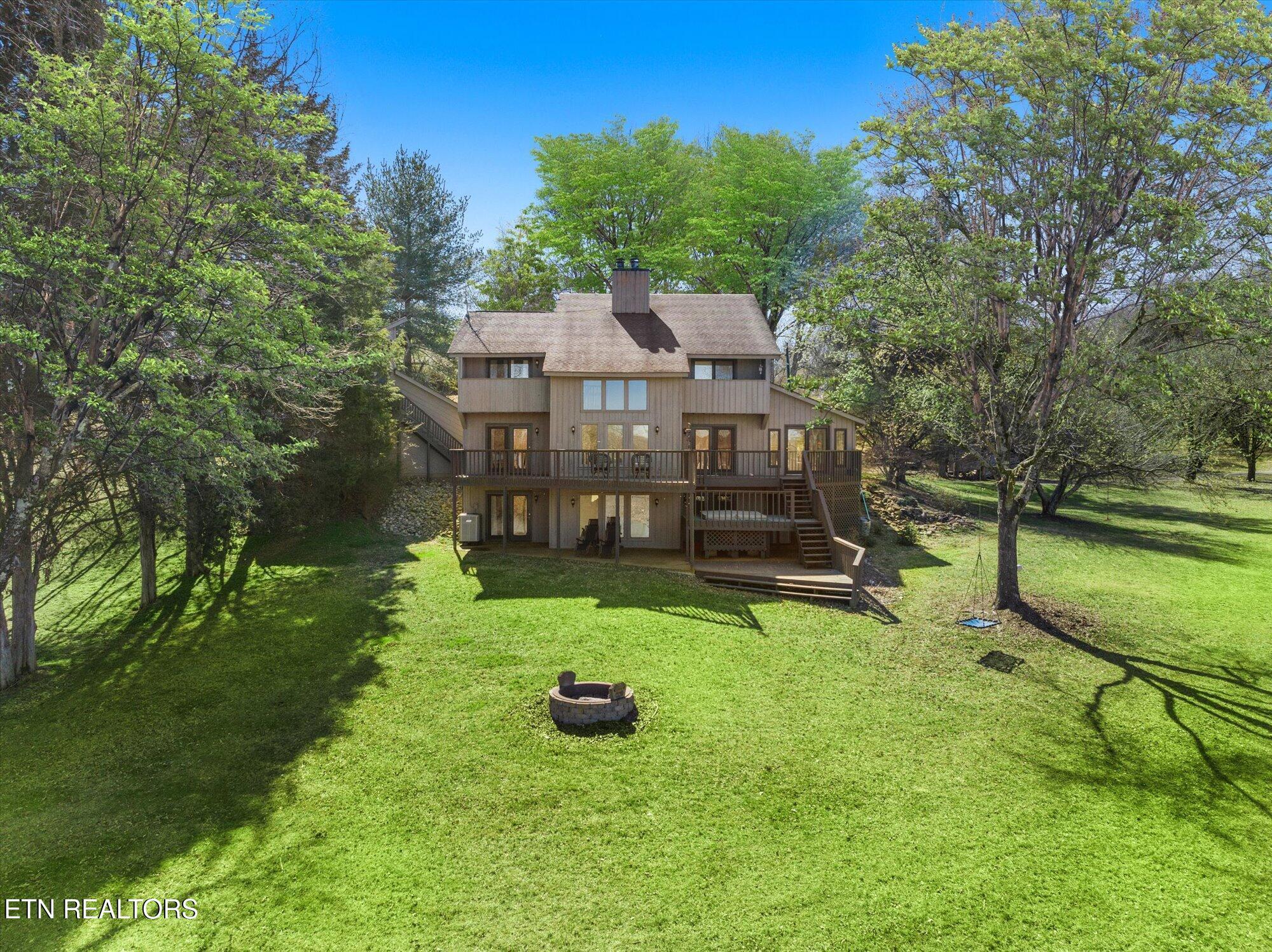 2092 Lakewood Drive, Loudon, TN - Fort Loudoun and Tellico Lake Real Estate - Image# 4