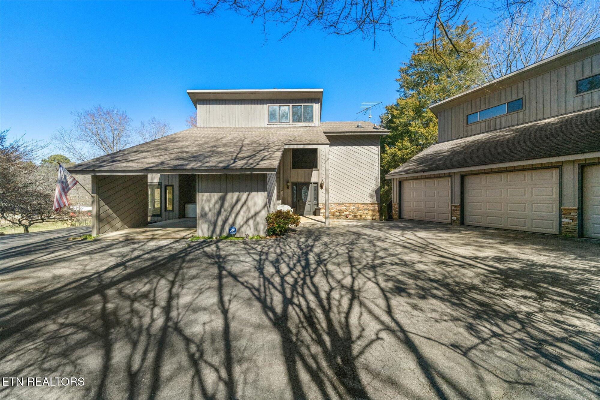 2092 Lakewood Drive, Loudon, TN - Fort Loudoun and Tellico Lake Real Estate - Image# 6