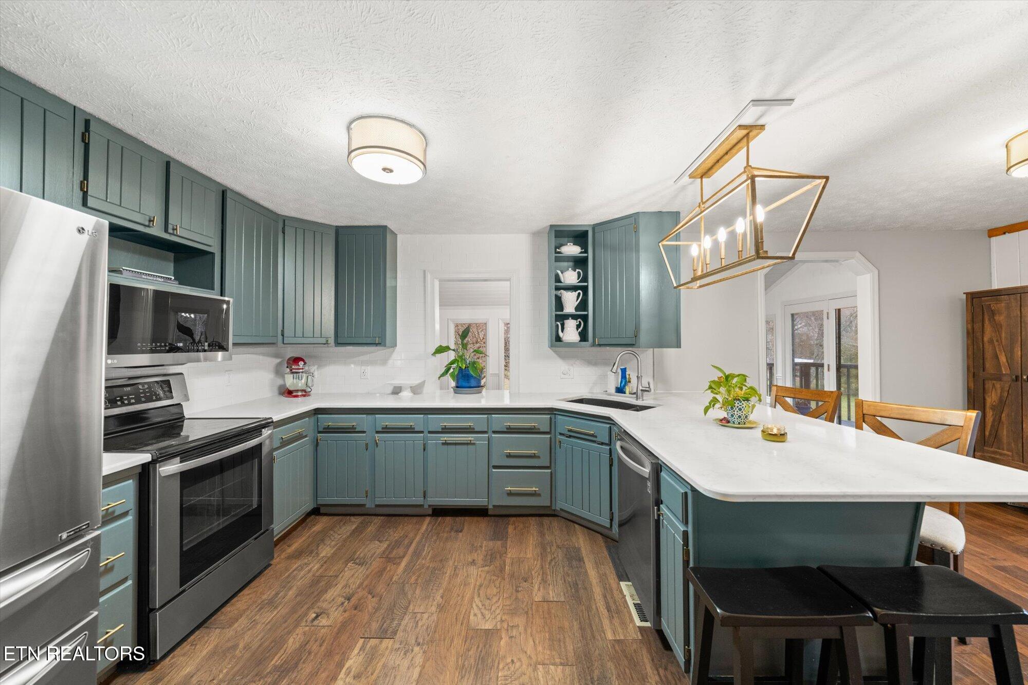 2092 Lakewood Drive, Loudon, TN - Fort Loudoun and Tellico Lake Real Estate - Image# 12