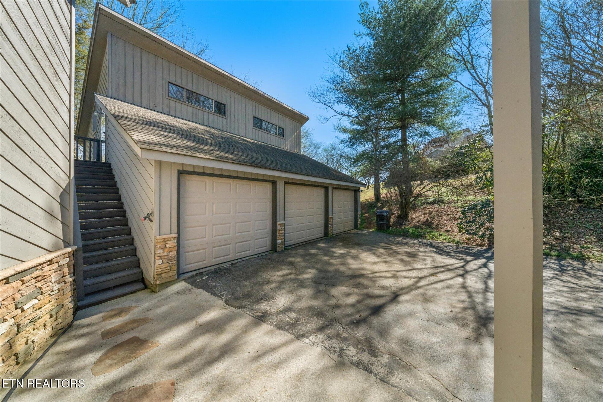 2092 Lakewood Drive, Loudon, TN - Fort Loudoun and Tellico Lake Real Estate - Image# 39
