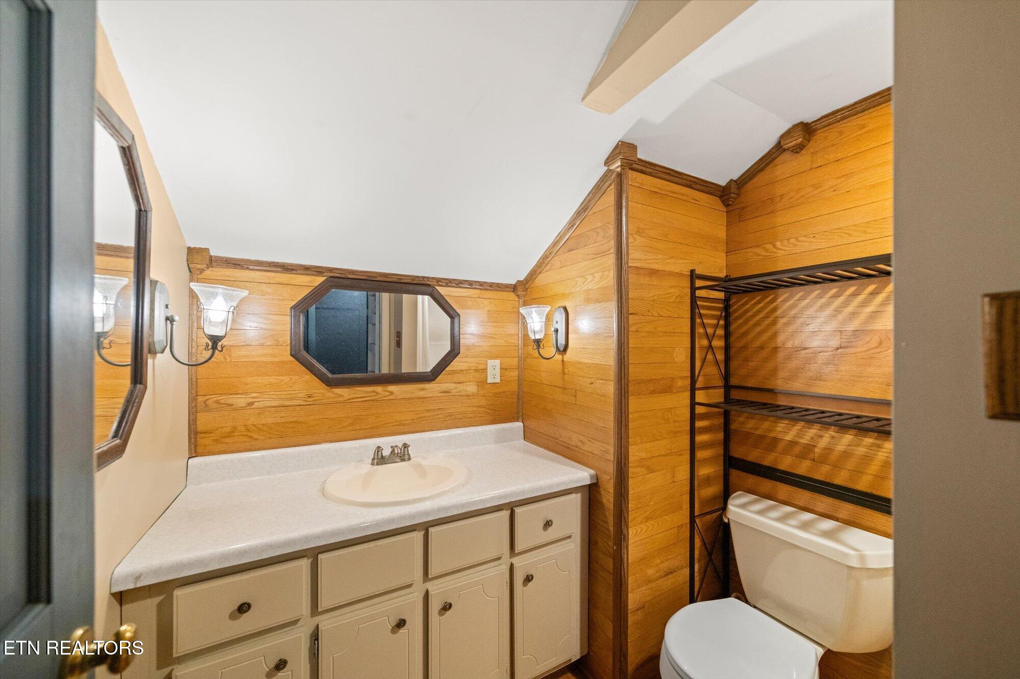 2092 Lakewood Drive, Loudon, TN - Fort Loudoun and Tellico Lake Real Estate - Image# 42