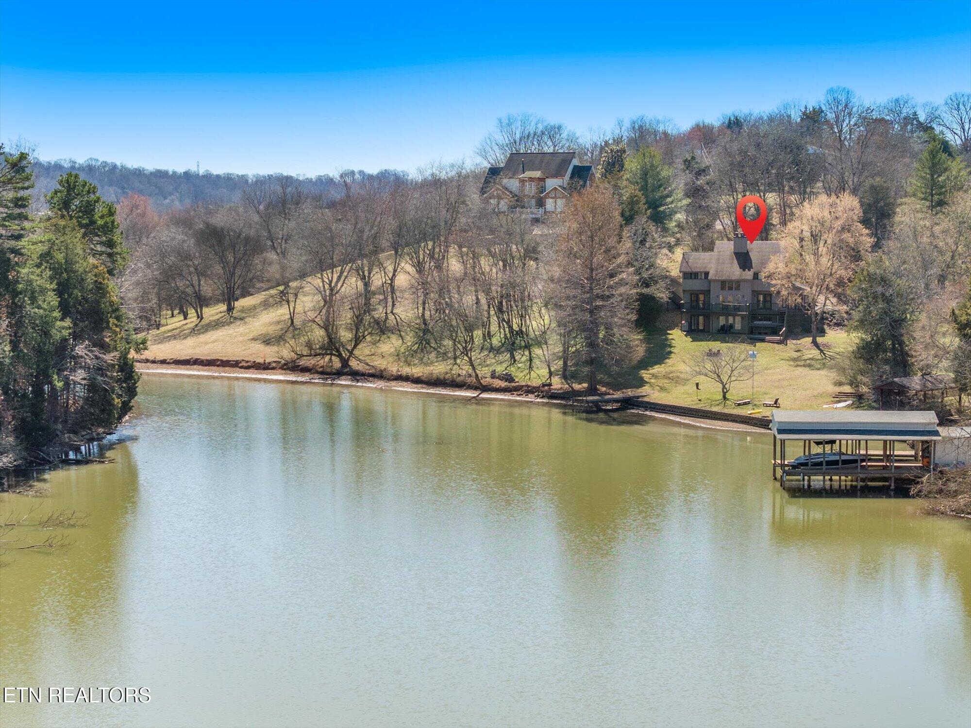 2092 Lakewood Drive, Loudon, TN - Fort Loudoun and Tellico Lake Real Estate - Image# 2