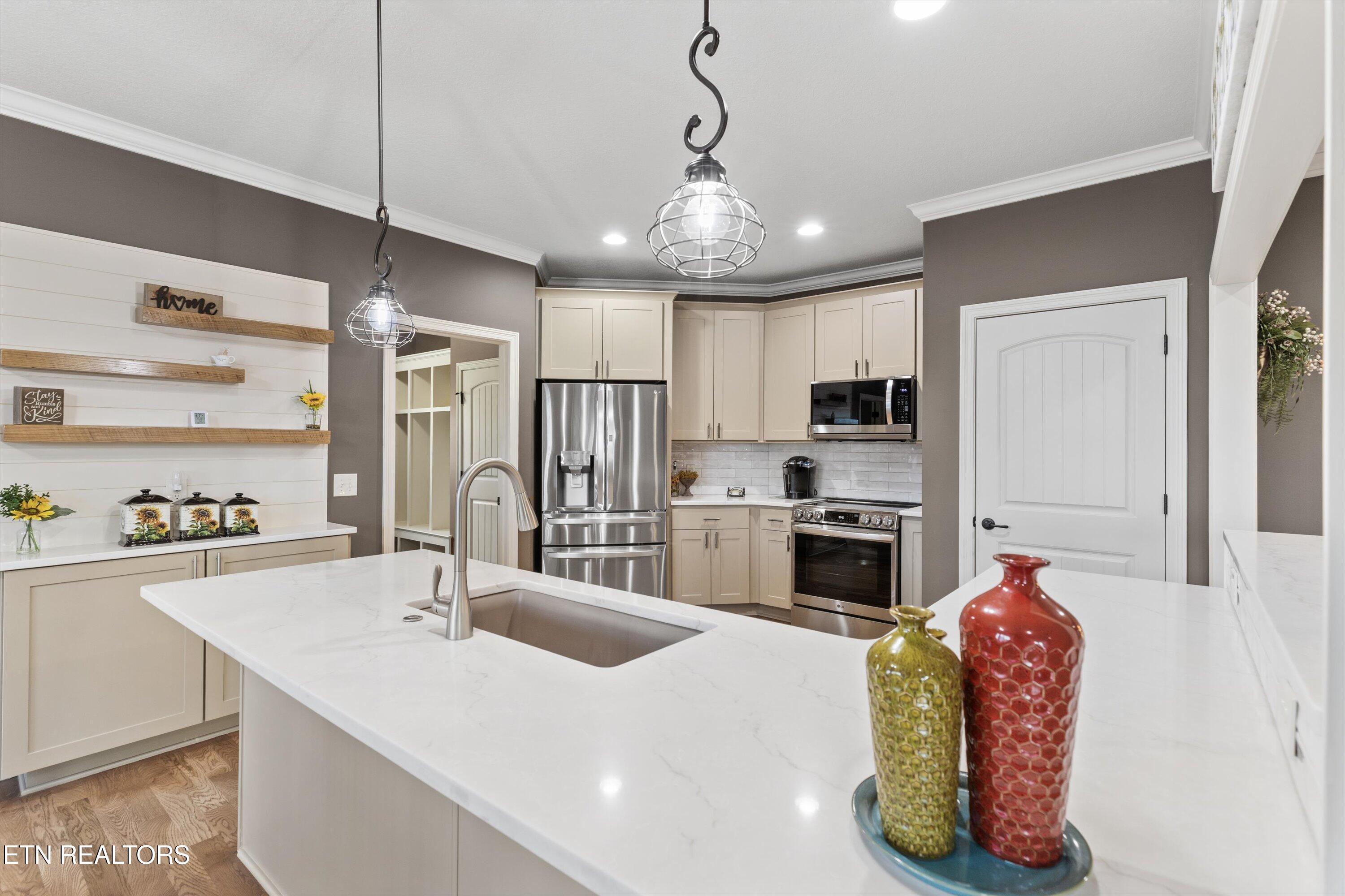 2827 Sagegrass Drive, Louisville, TN - Fort Loudoun and Tellico Lake Real Estate - Image# 11