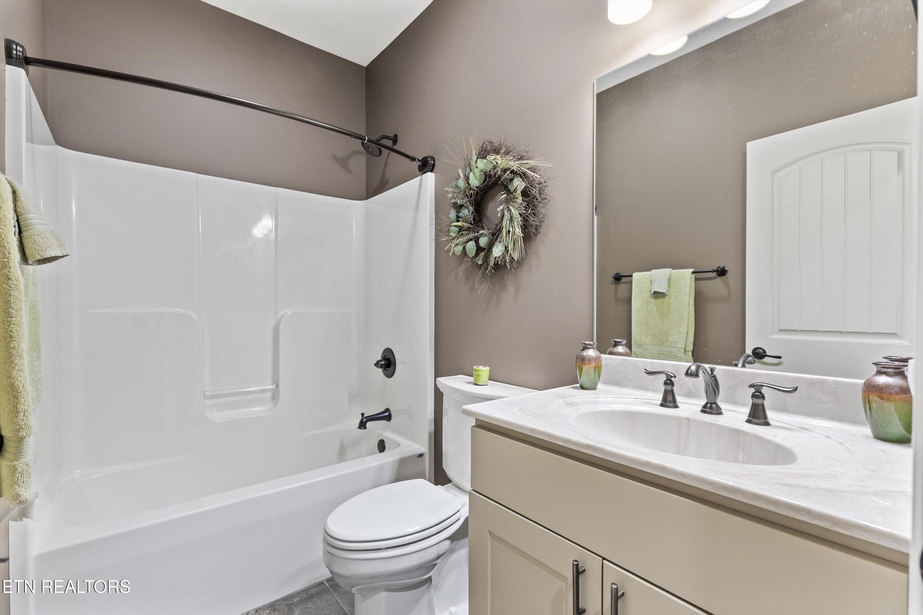 2827 Sagegrass Drive, Louisville, TN - Fort Loudoun and Tellico Lake Real Estate - Image# 22