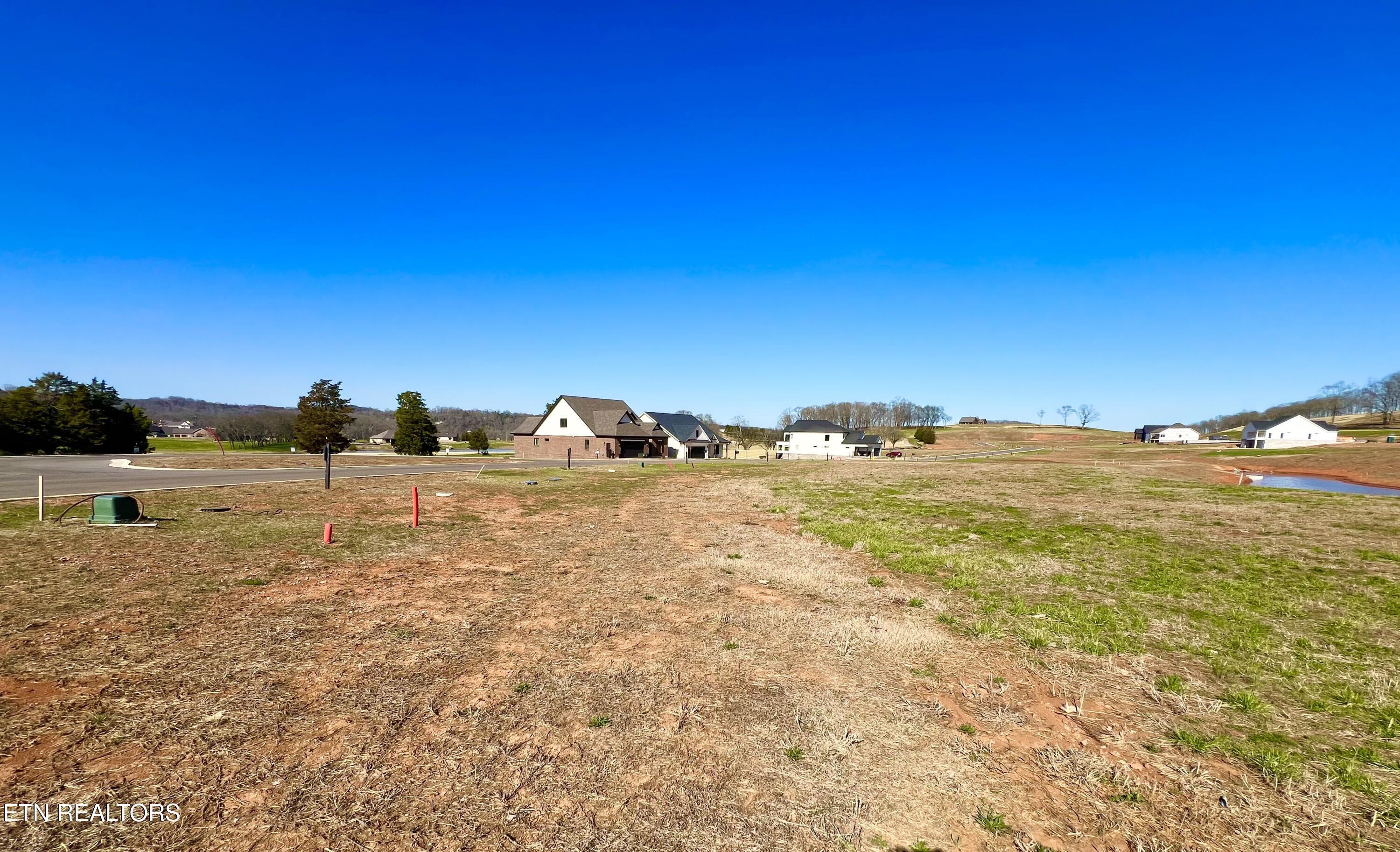 494 Black Bear Circle, Loudon, TN - Fort Loudoun and Tellico Lake Real Estate - Image# 2