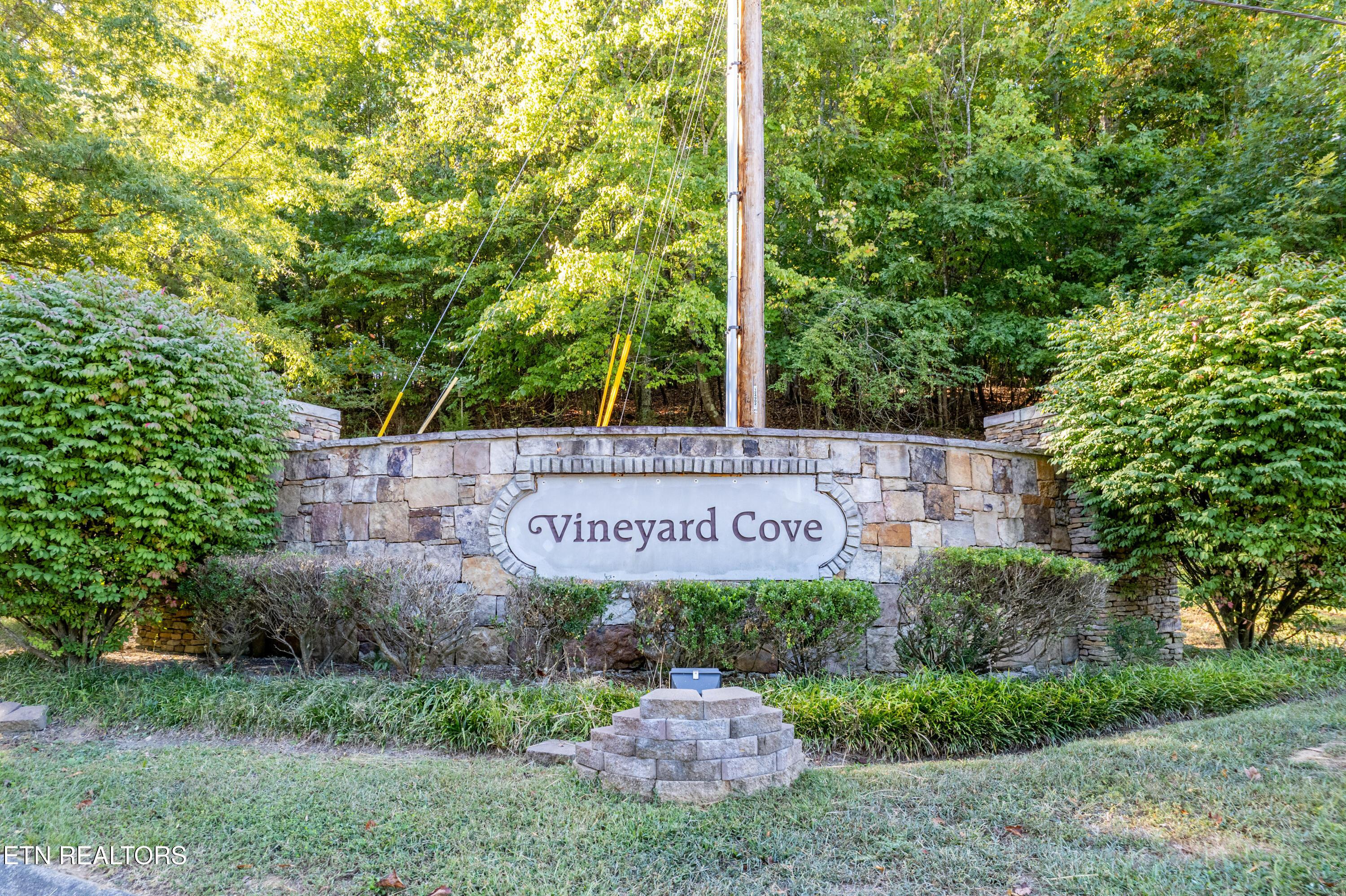110 Vineyard Cove Drive, Loudon, TN - Fort Loudoun and Tellico Lake Real Estate - Image# 9
