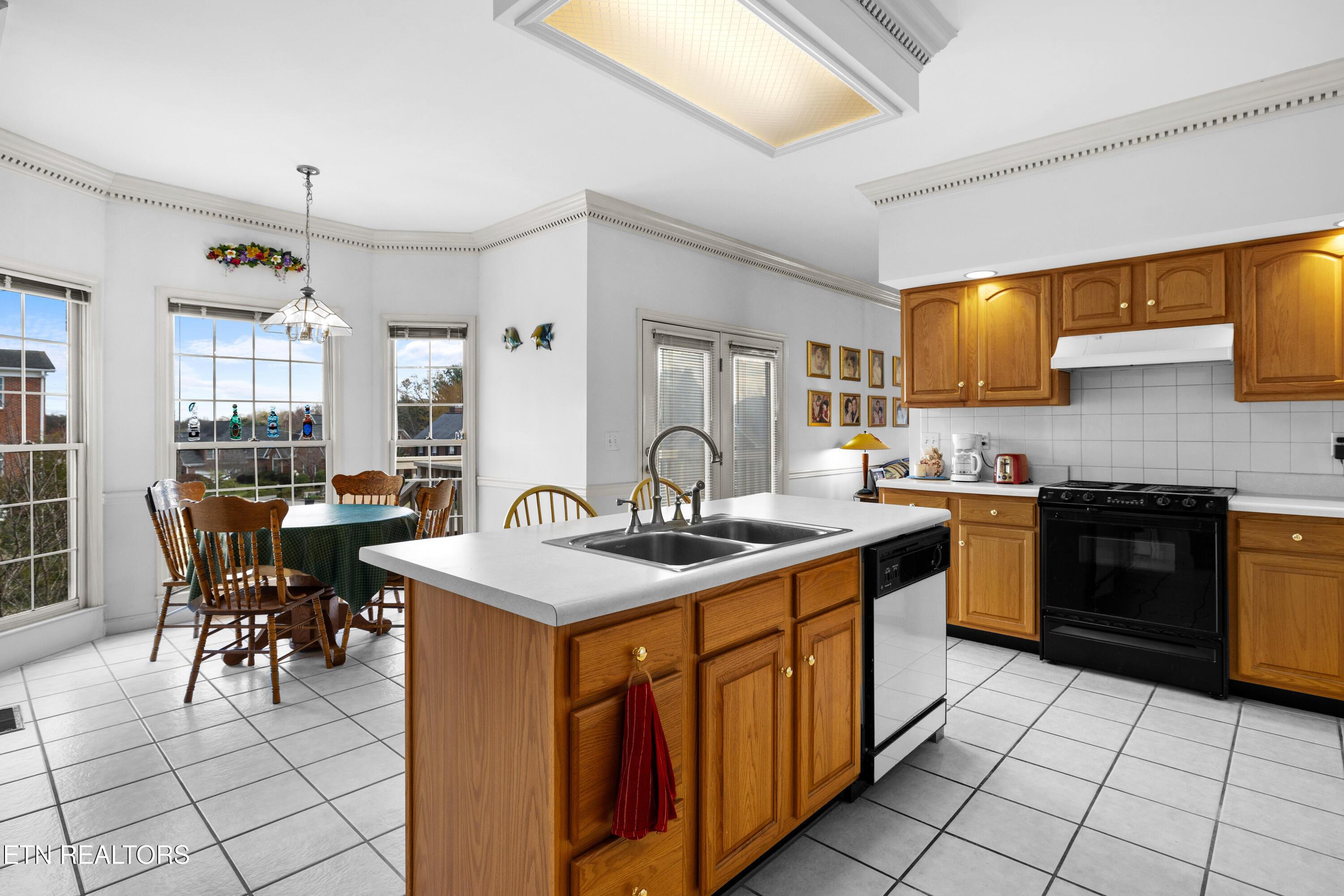 1854 Royal Harbor Drive, Knoxville, TN - Fort Loudoun and Tellico Lake Real Estate - Image# 13