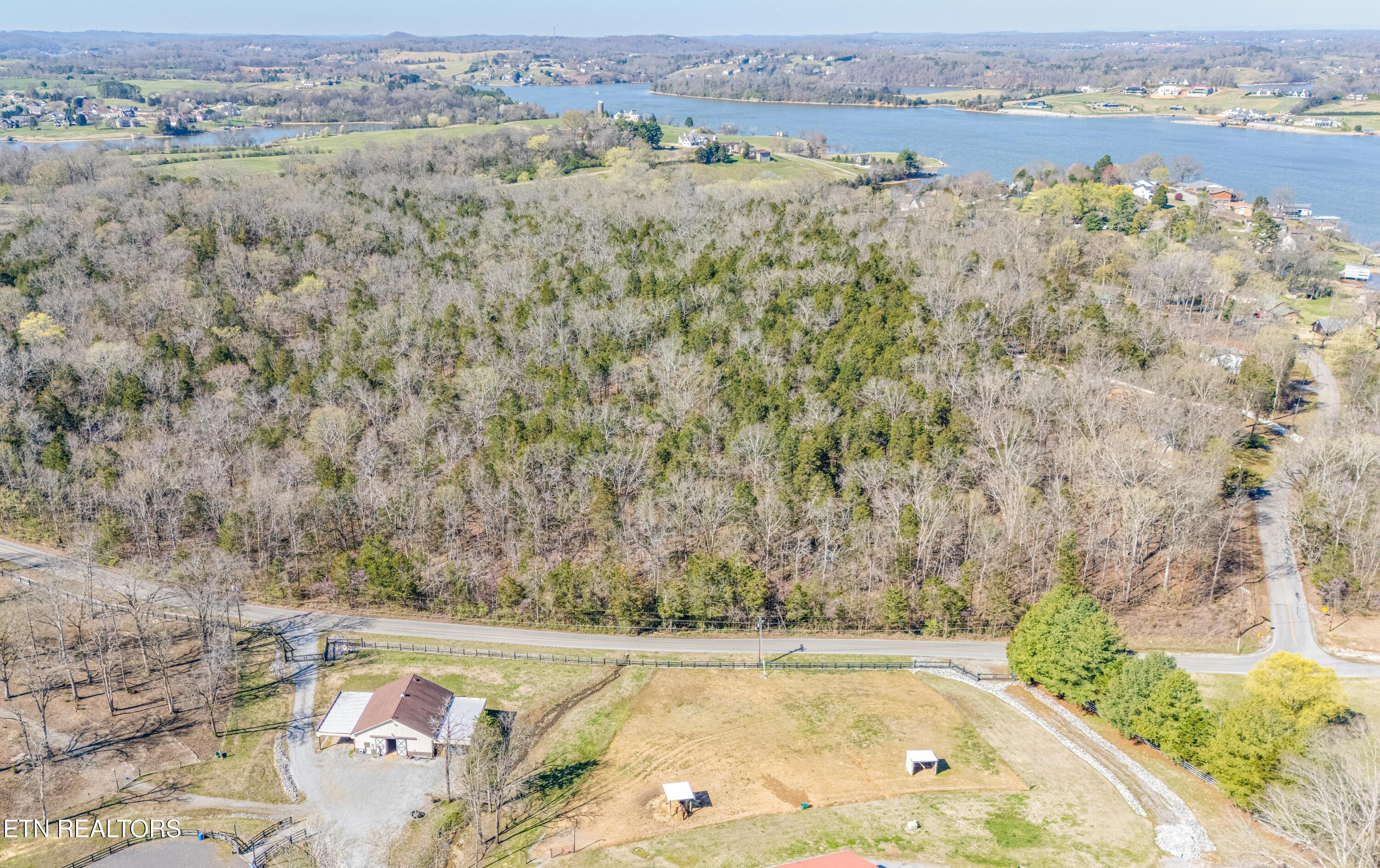 3725 Haven Hill Rd, Louisville, TN - Fort Loudoun and Tellico Lake Real Estate - Image# 2