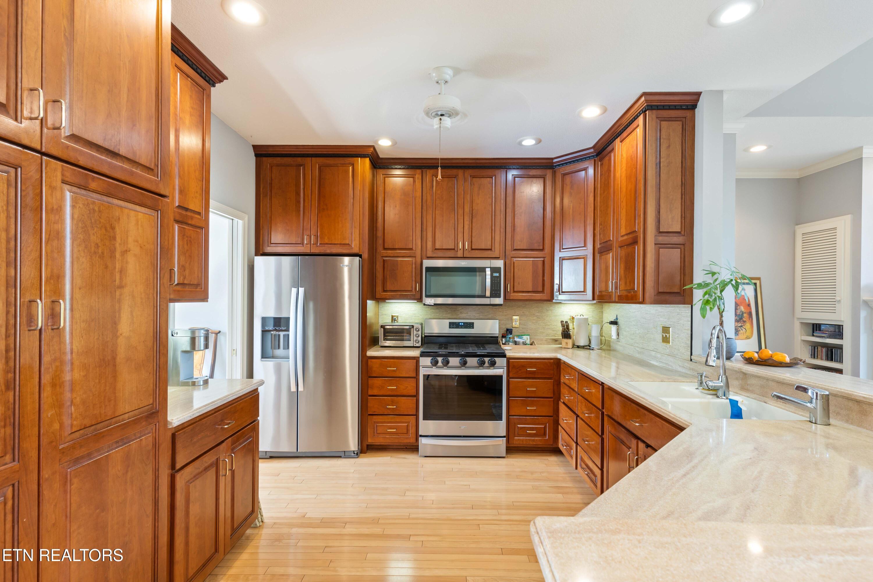360 Morning Dove Drive, Vonore, TN - Fort Loudoun and Tellico Lake Real Estate - Image# 8