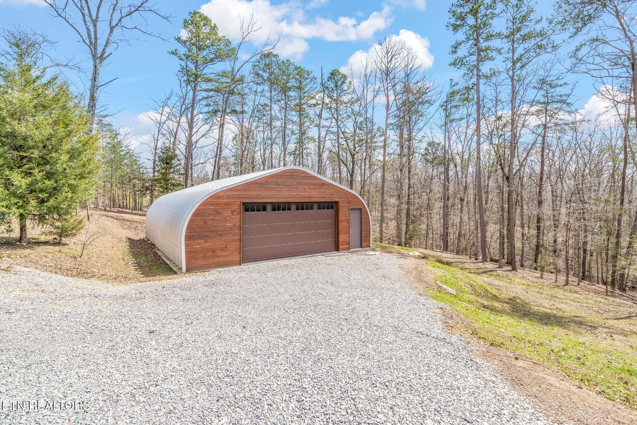 165 George Thomas Rd, Vonore, TN - Fort Loudoun and Tellico Lake Real Estate - Image# 2