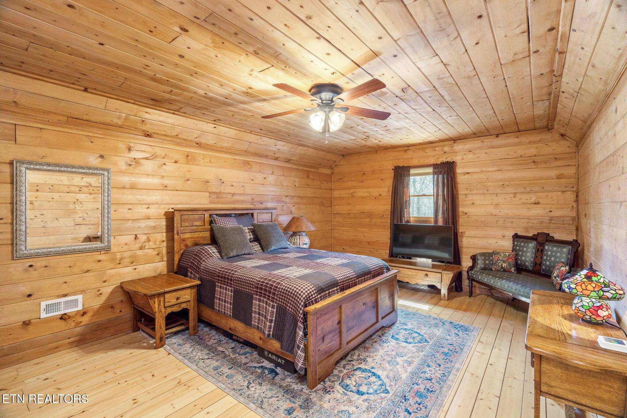 165 George Thomas Rd, Vonore, TN - Fort Loudoun and Tellico Lake Real Estate - Image# 35