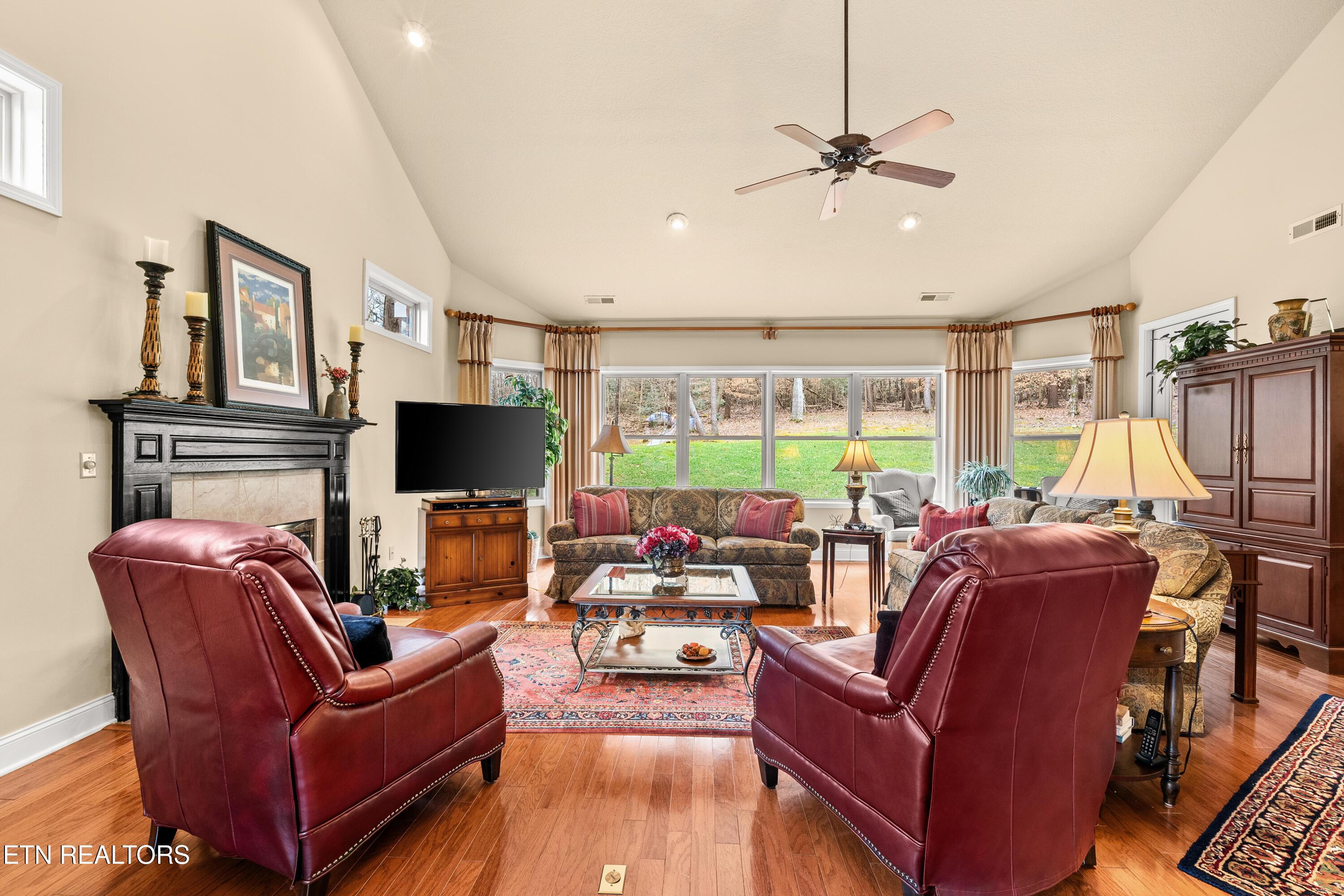 725 Wood Duck Drive, Vonore, TN - Fort Loudoun and Tellico Lake Real Estate - Image# 11