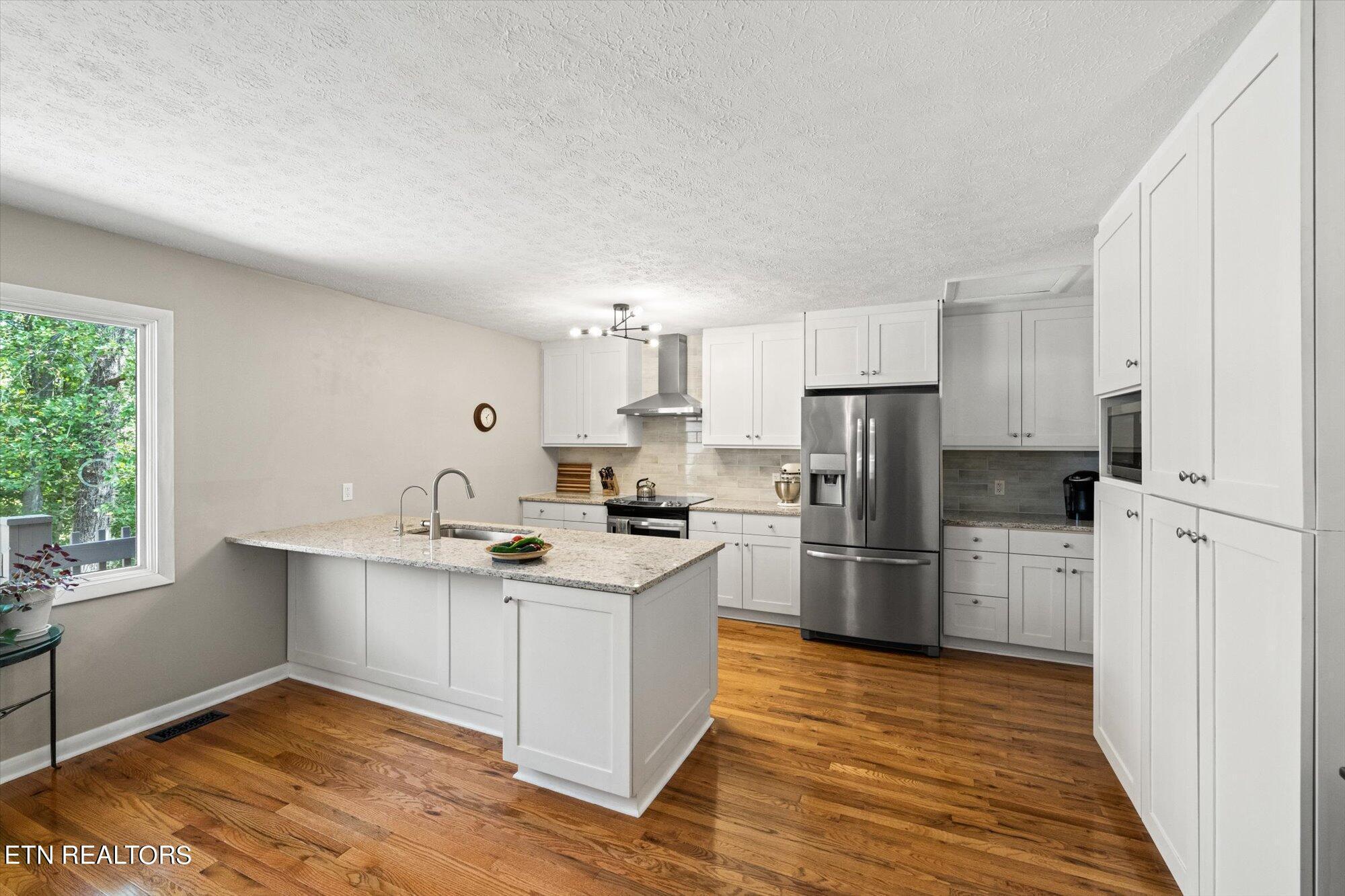 2530 Hope Creek Rd, Lenoir City, TN - Fort Loudoun and Tellico Lake Real Estate - Image# 9