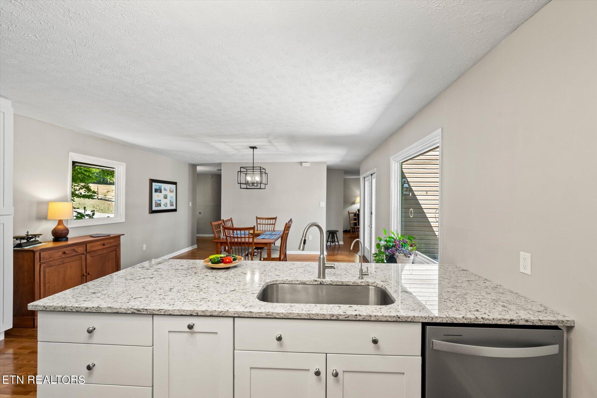 2530 Hope Creek Rd, Lenoir City, TN - Fort Loudoun and Tellico Lake Real Estate - Image# 11