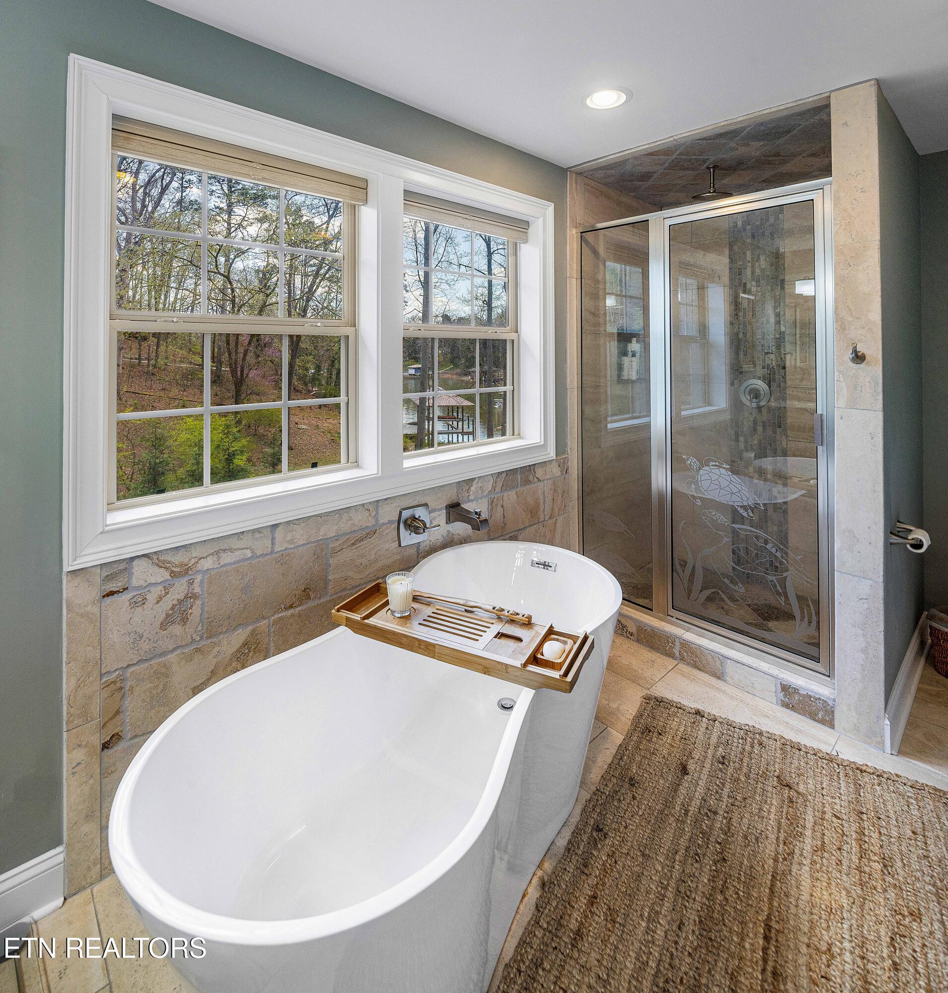 202 Spring View Drive, Lenoir City, TN - Fort Loudoun and Tellico Lake Real Estate - Image# 16