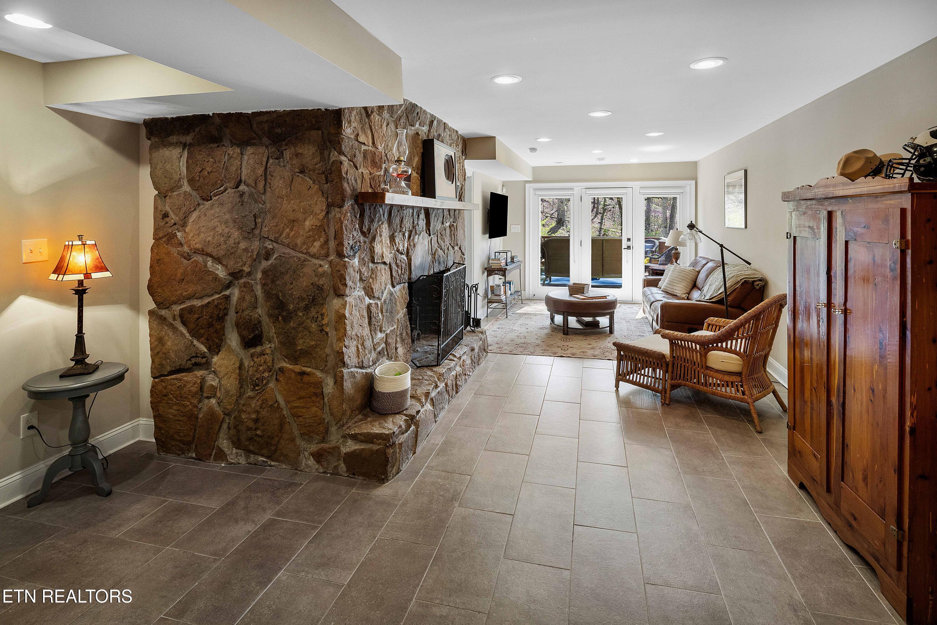202 Spring View Drive, Lenoir City, TN - Fort Loudoun and Tellico Lake Real Estate - Image# 31