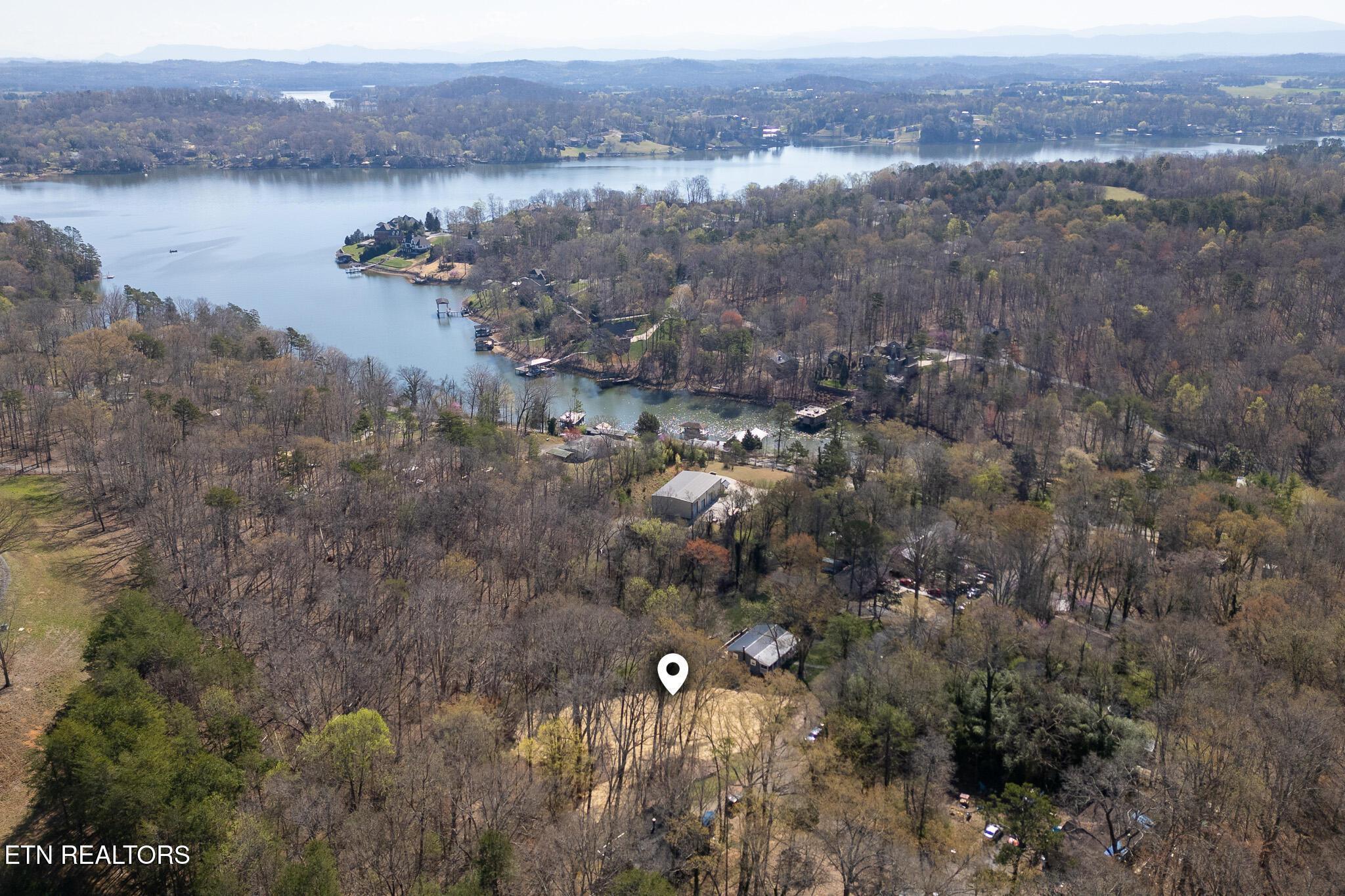 800 Lake Forest Drive, Lenoir City, TN - Fort Loudoun and Tellico Lake Real Estate - Image# 1