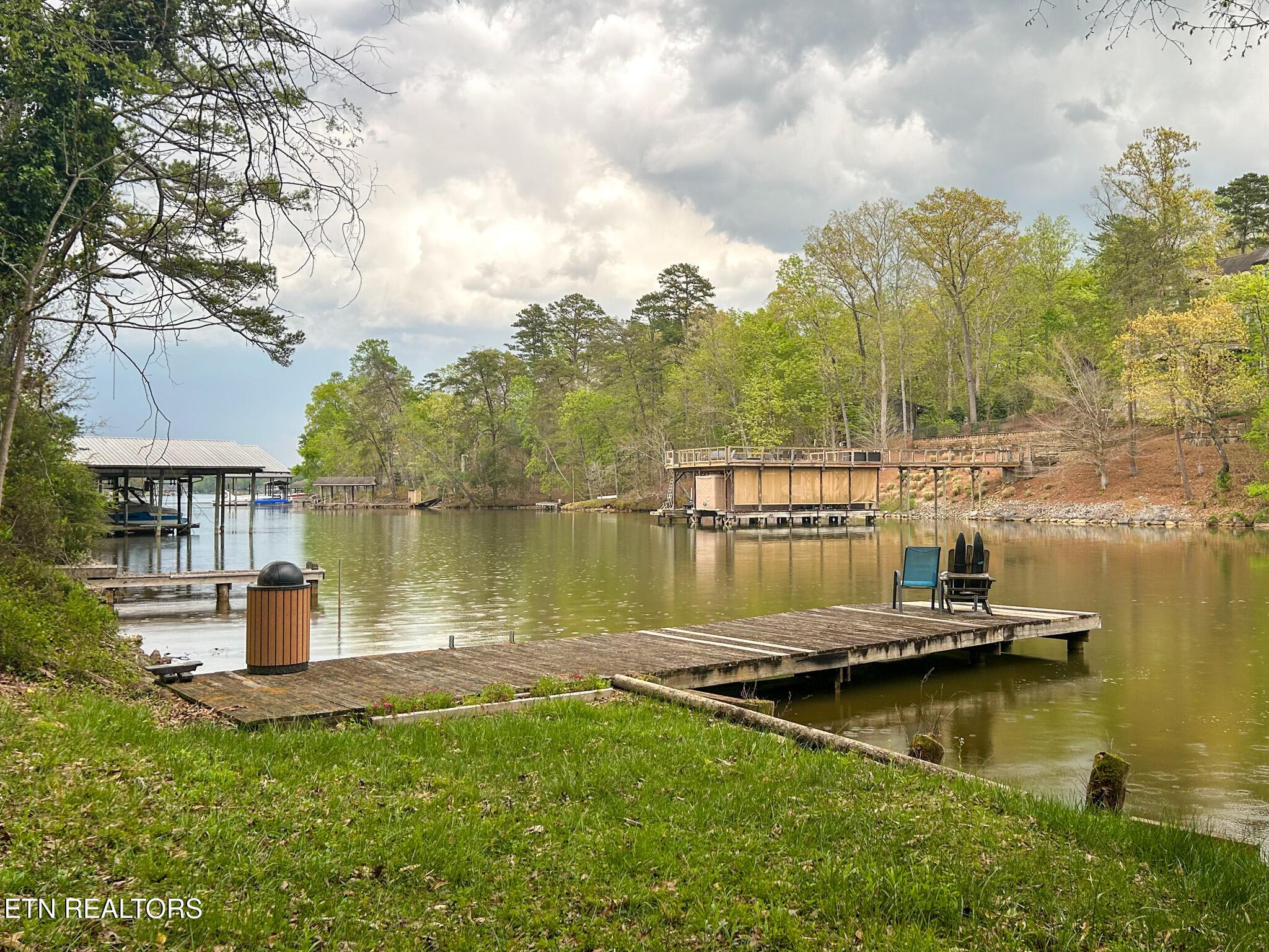 800 Lake Forest Drive, Lenoir City, TN - Fort Loudoun and Tellico Lake Real Estate - Image# 7