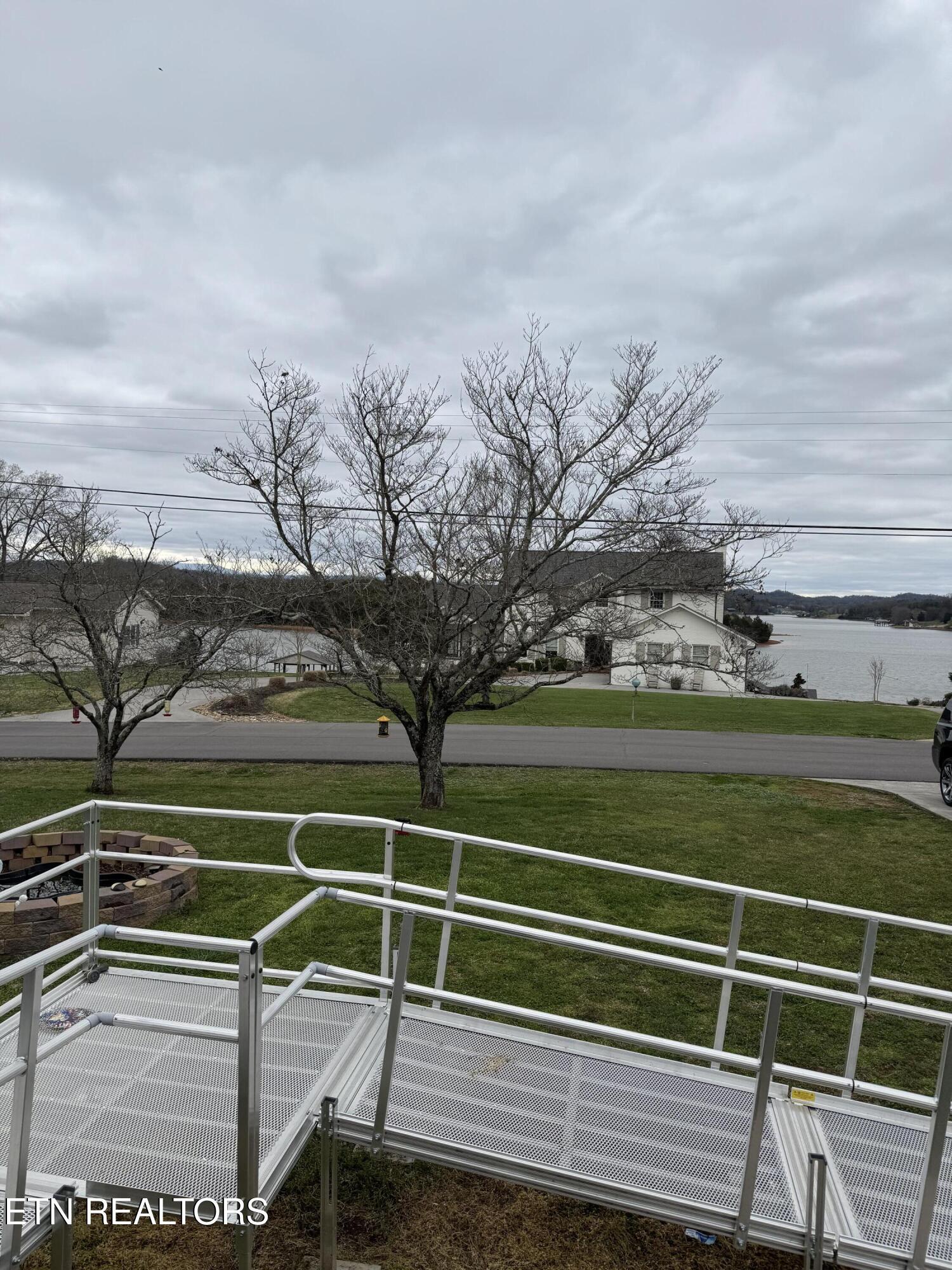 4720 Scenic Point Drive, Louisville, TN - Fort Loudoun and Tellico Lake Real Estate - Image# 41