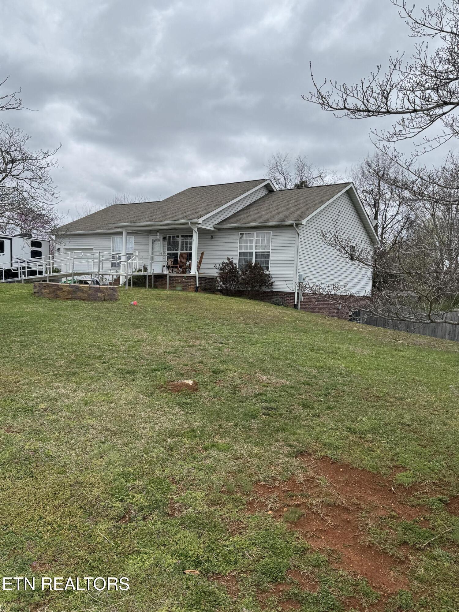 4720 Scenic Point Drive, Louisville, TN - Fort Loudoun and Tellico Lake Real Estate - Image# 5
