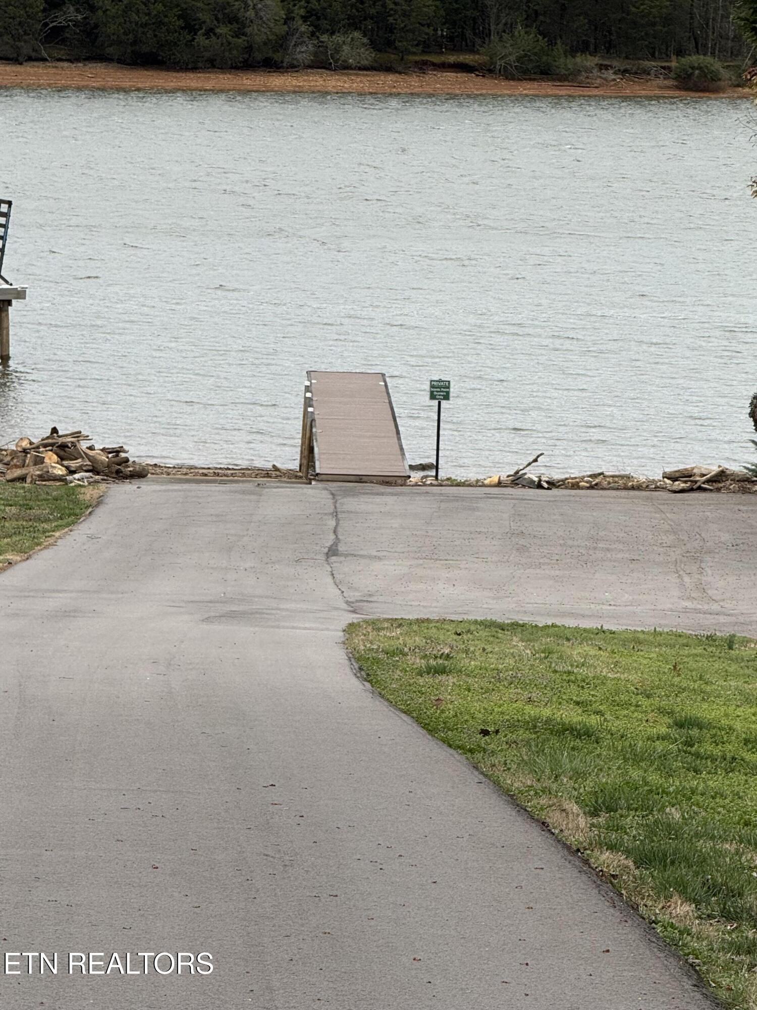 4720 Scenic Point Drive, Louisville, TN - Fort Loudoun and Tellico Lake Real Estate - Image# 53