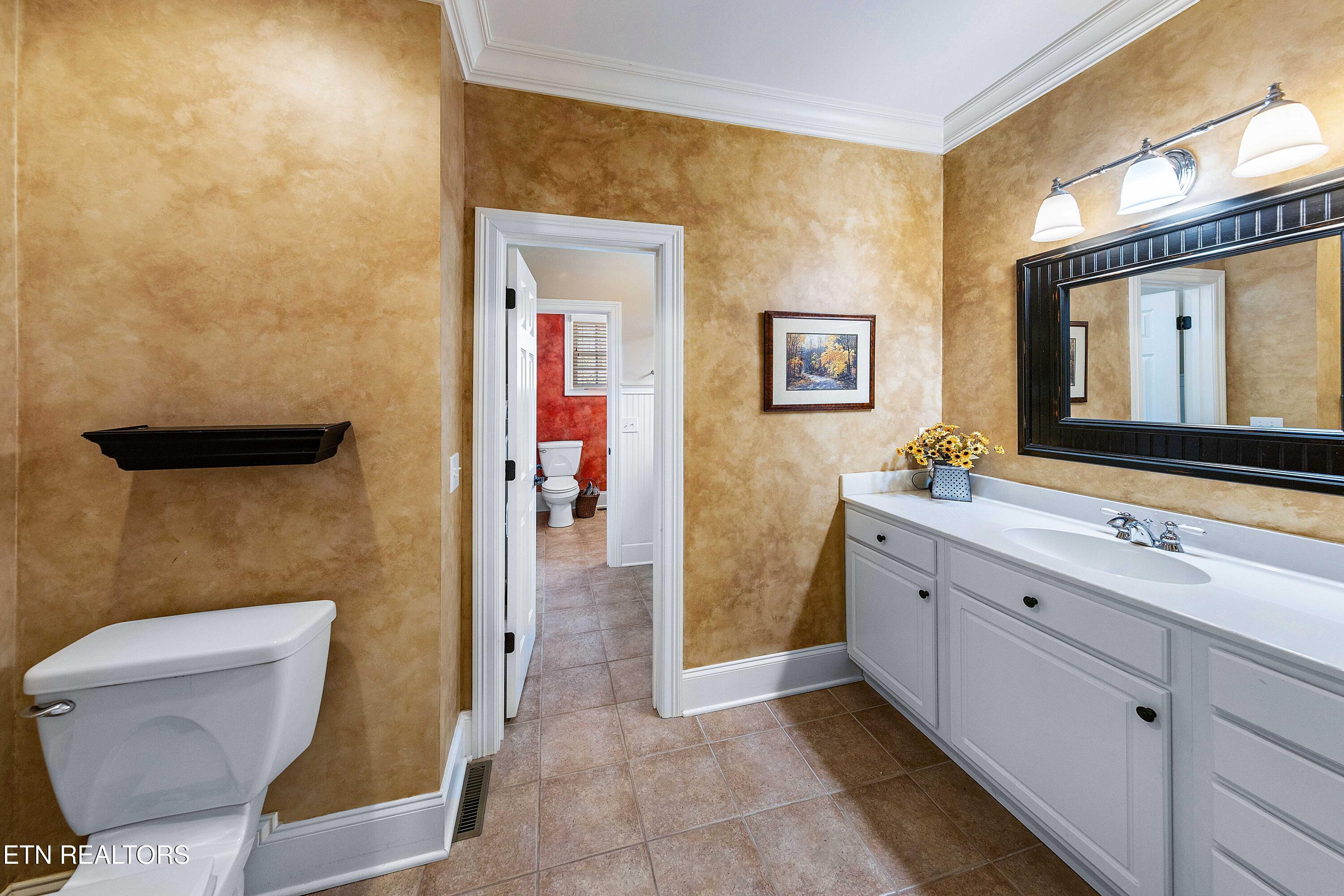 190 Lake Crest Drive, Lenoir City, TN - Fort Loudoun and Tellico Lake Real Estate - Image# 33
